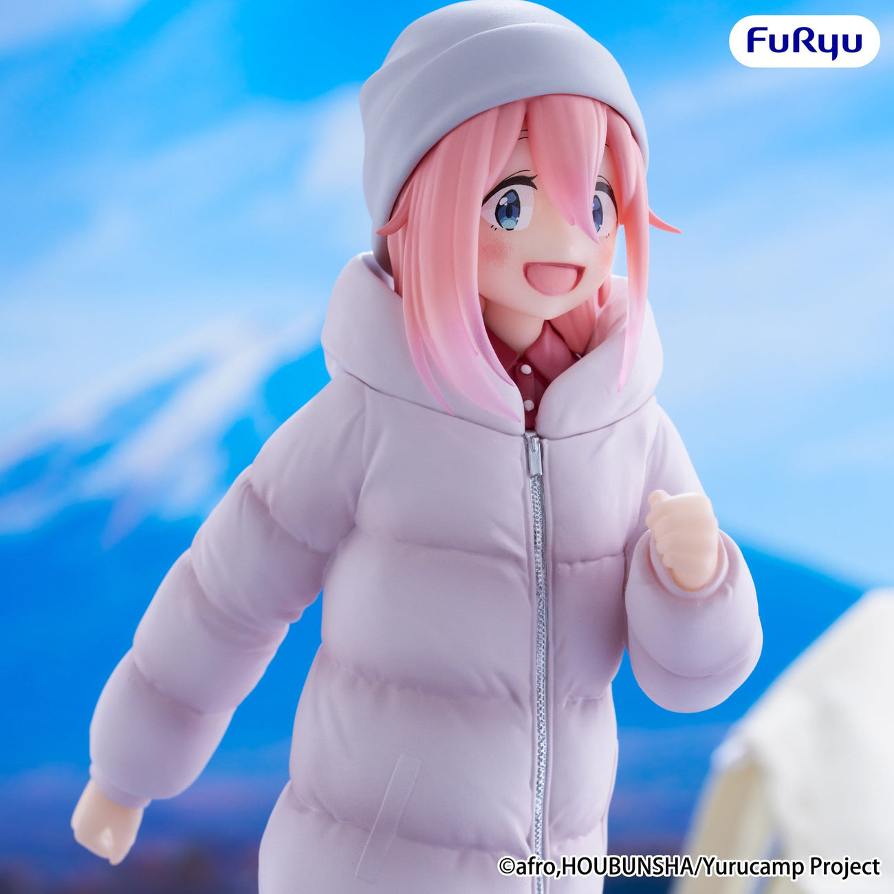 elbenwald-laid-back-camp-season-3-nadeshiko-pvc-statue image 4