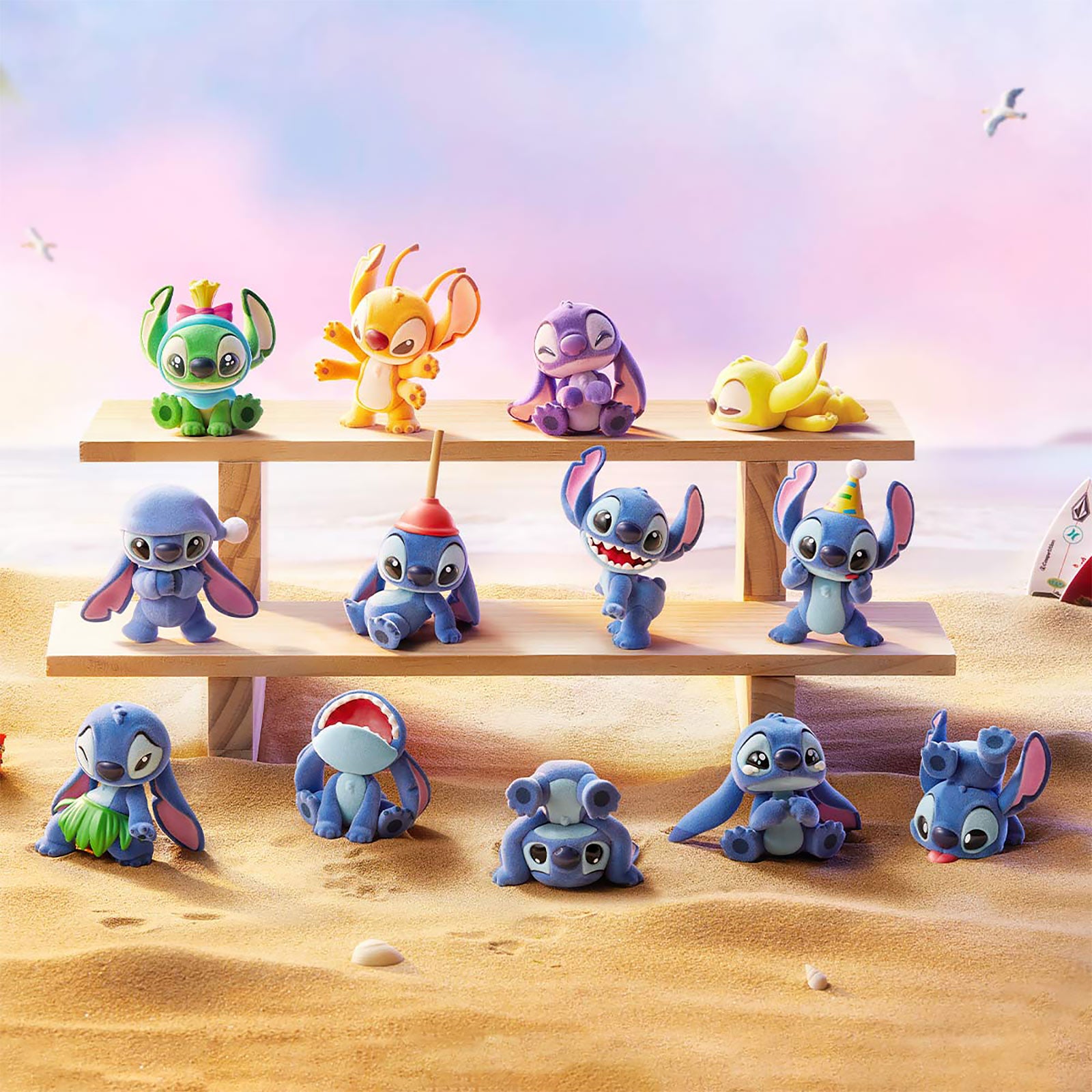 stitch-little-emotions-mystery-figur-lilo-stitch-display image 1