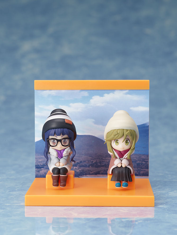 furyu-yuru-camp-season-2-blu-ray-band-2-mini-figuren image 2