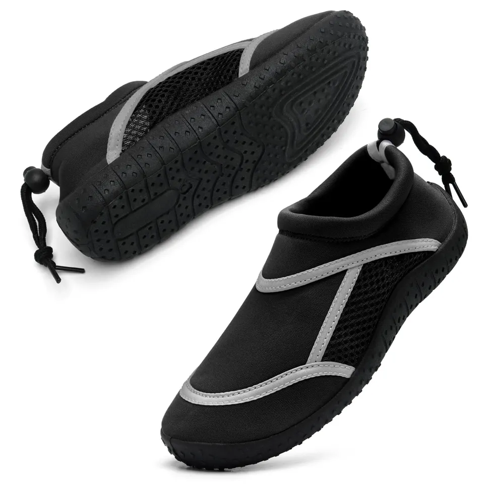 hkr-kiner-water-shoes-wasserschuhe-schwarz-grau image 1