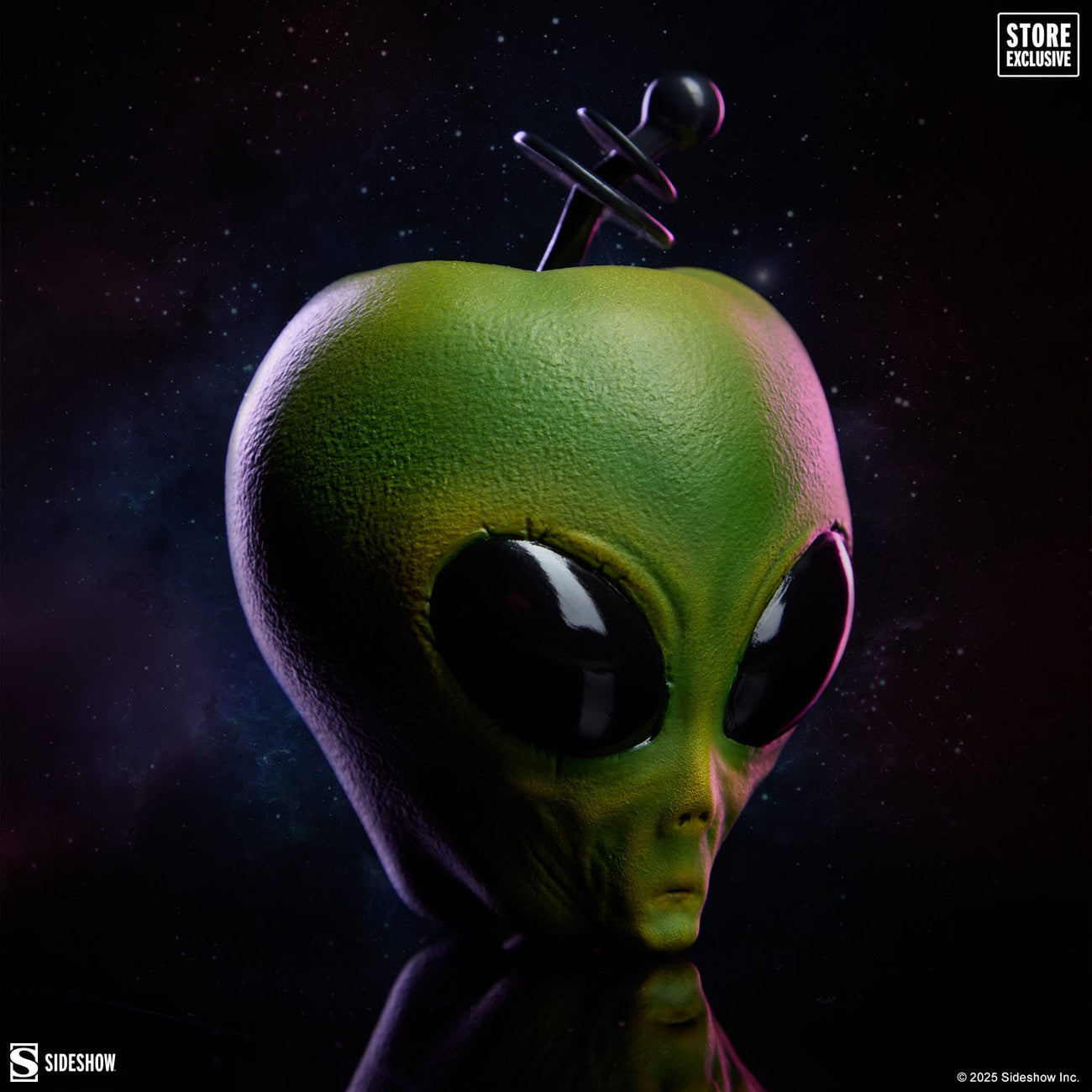 sideshow-originals-alien-apple-replik-apfel-gr-n image 3