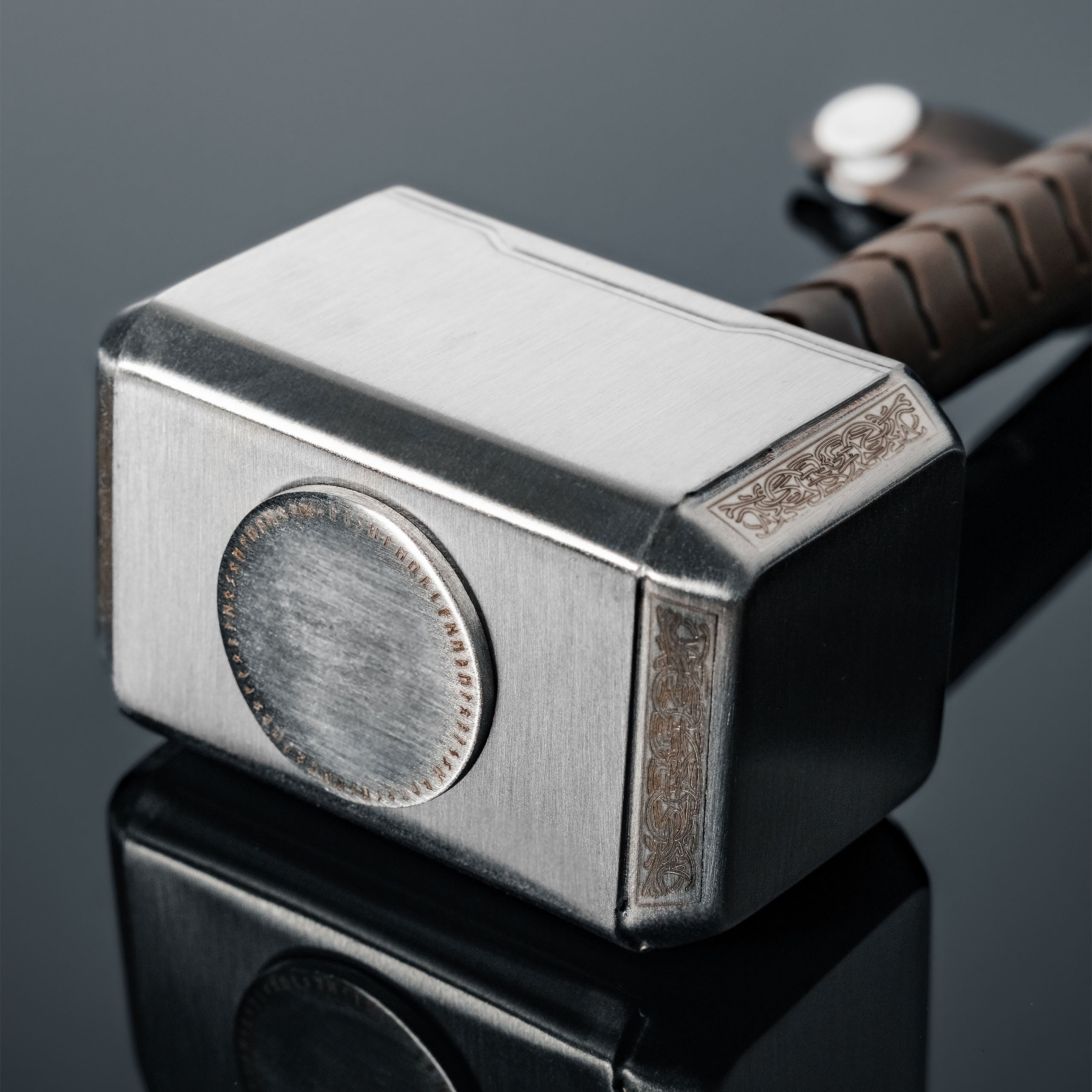 marvel-thor-hammer-mj-lnir-flaschen-ffner-metall image 3