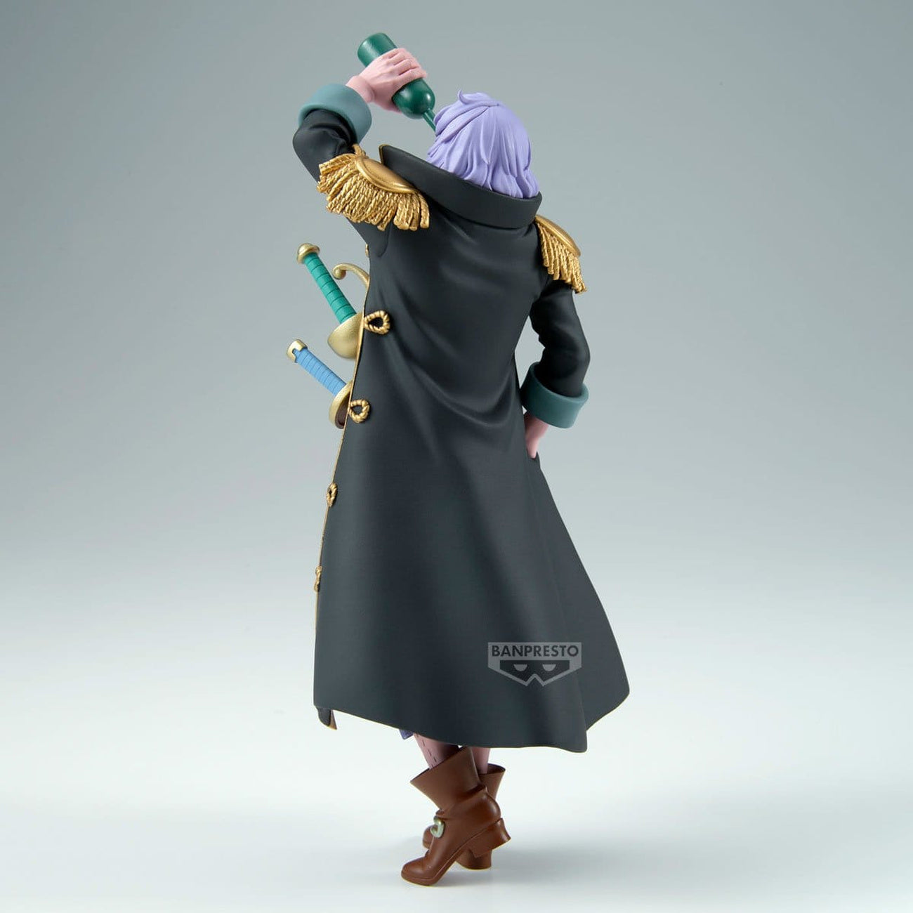 one-piece-captain-john-statue-battle-record-collection-pvc image 5