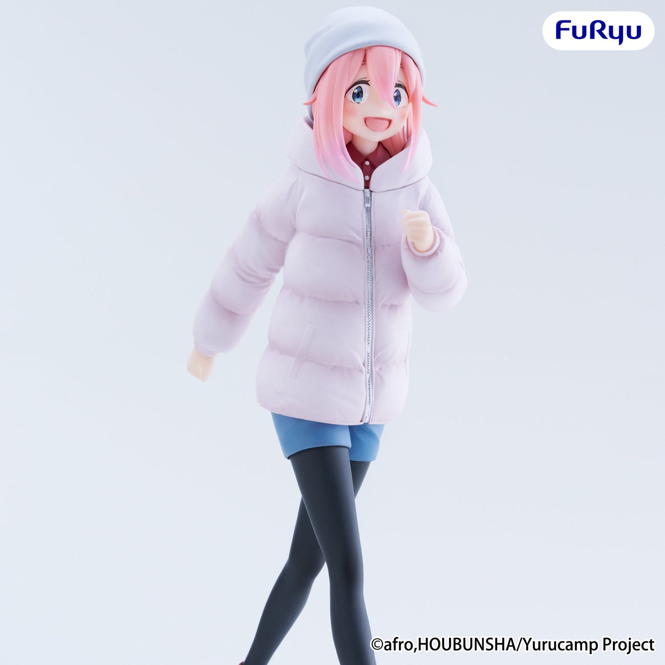 elbenwald-laid-back-camp-season-3-nadeshiko-pvc-statue image 6
