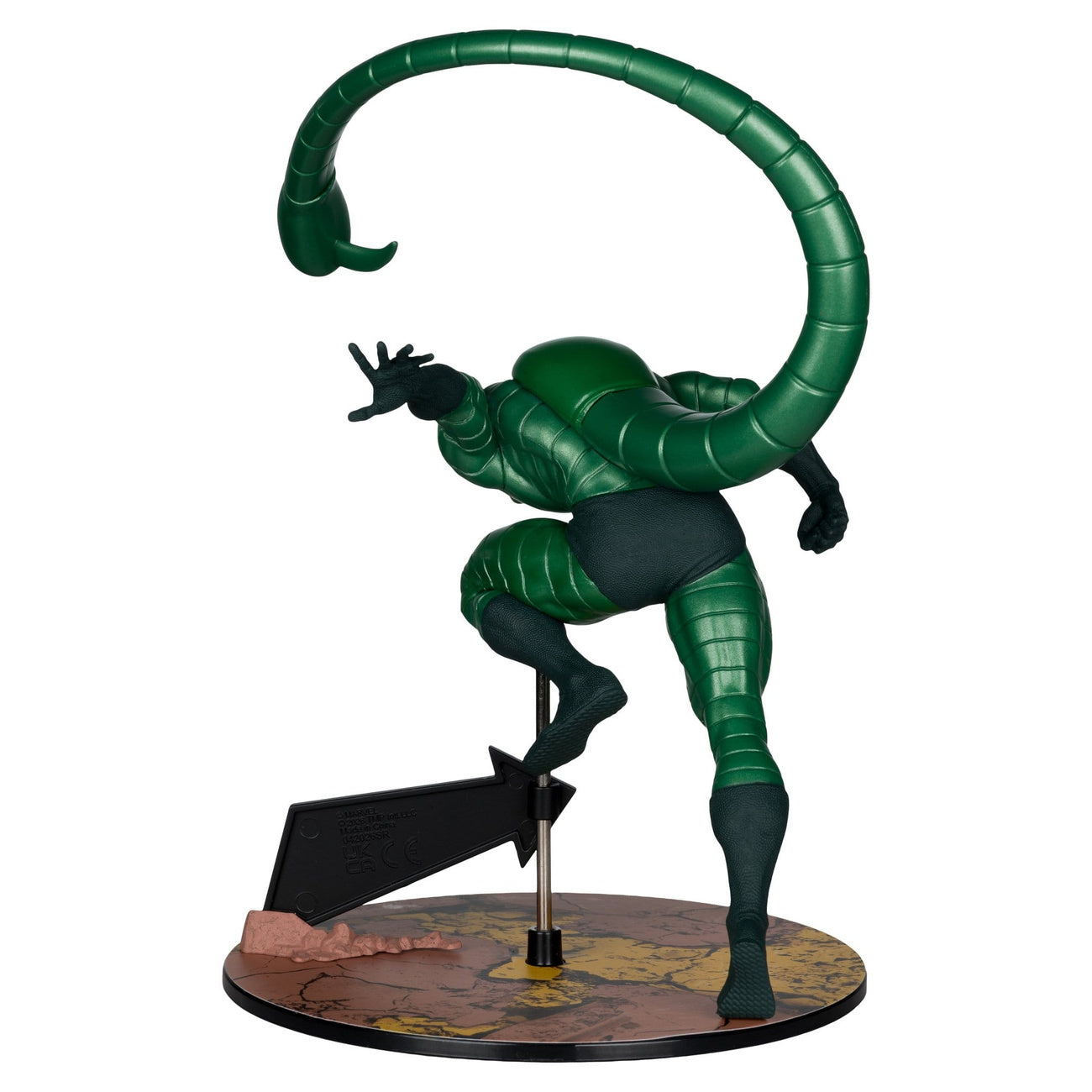 elbenwald-marvel-scorpion-metallic-pvc-statue-gold-label image 6