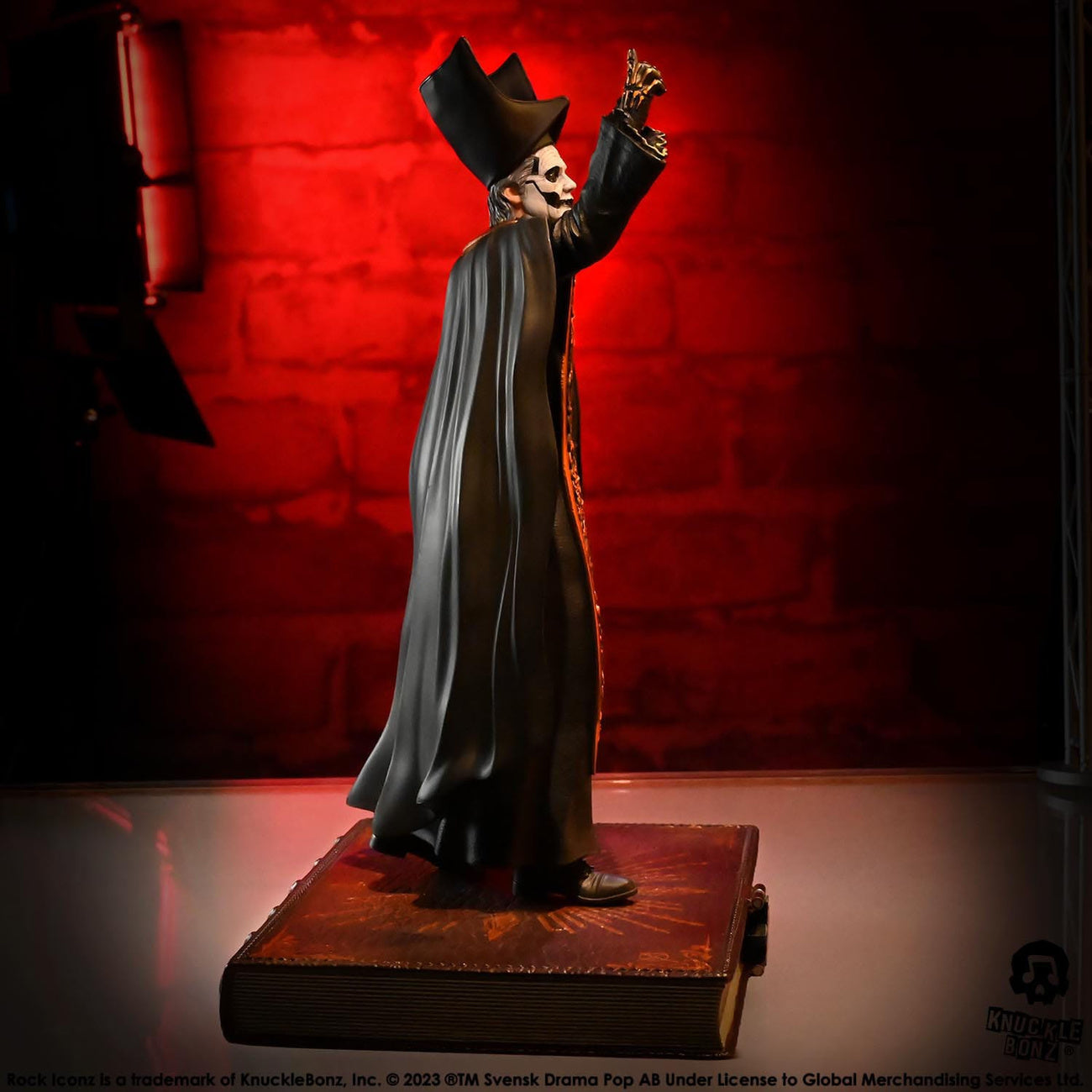 rock-iconz-ghost-papa-emeritus-iv-statue-1-9-black-robes-limitiert image 5