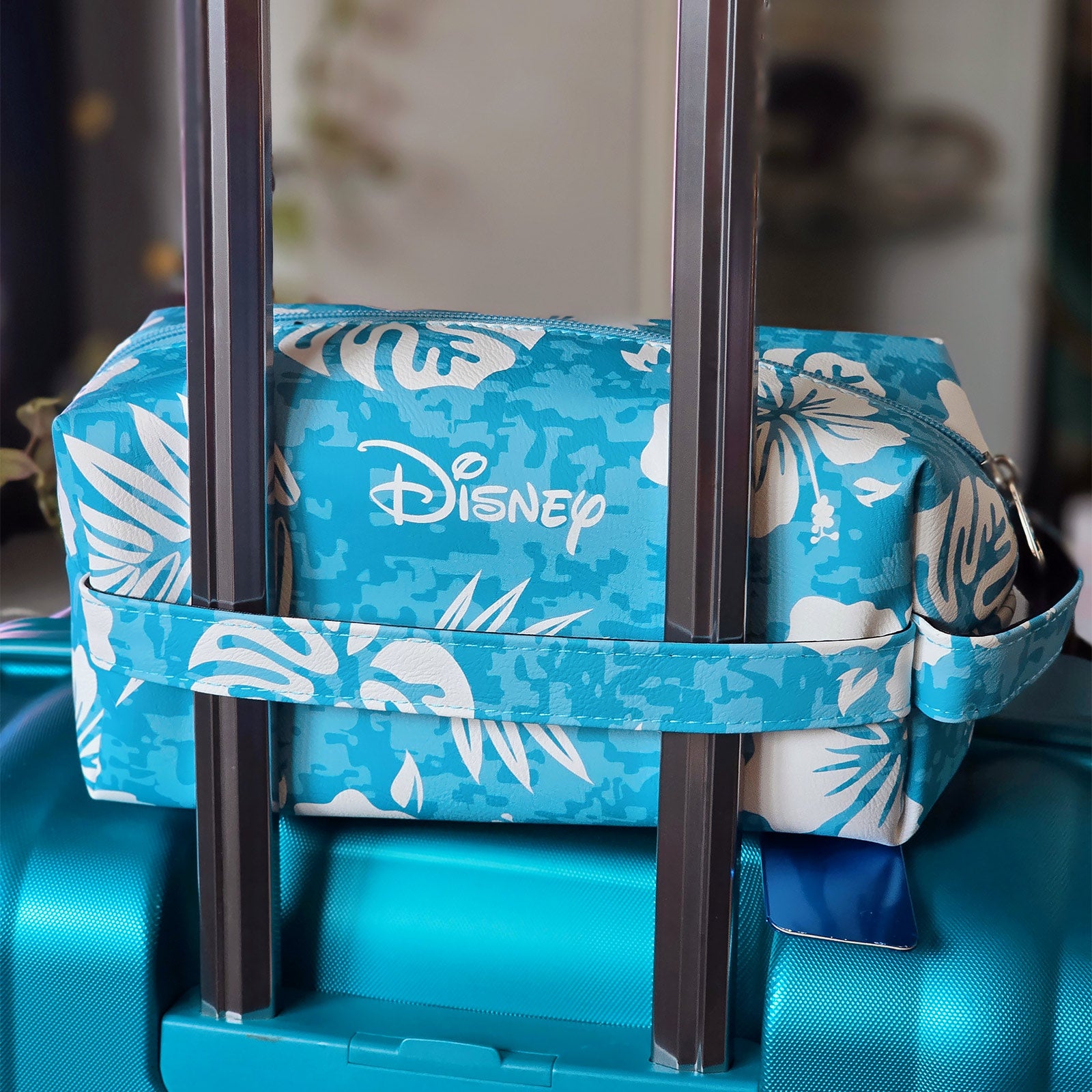 lilo-stitch-kosmetiktasche-make-up-tasche-25-cm-stitch image 2
