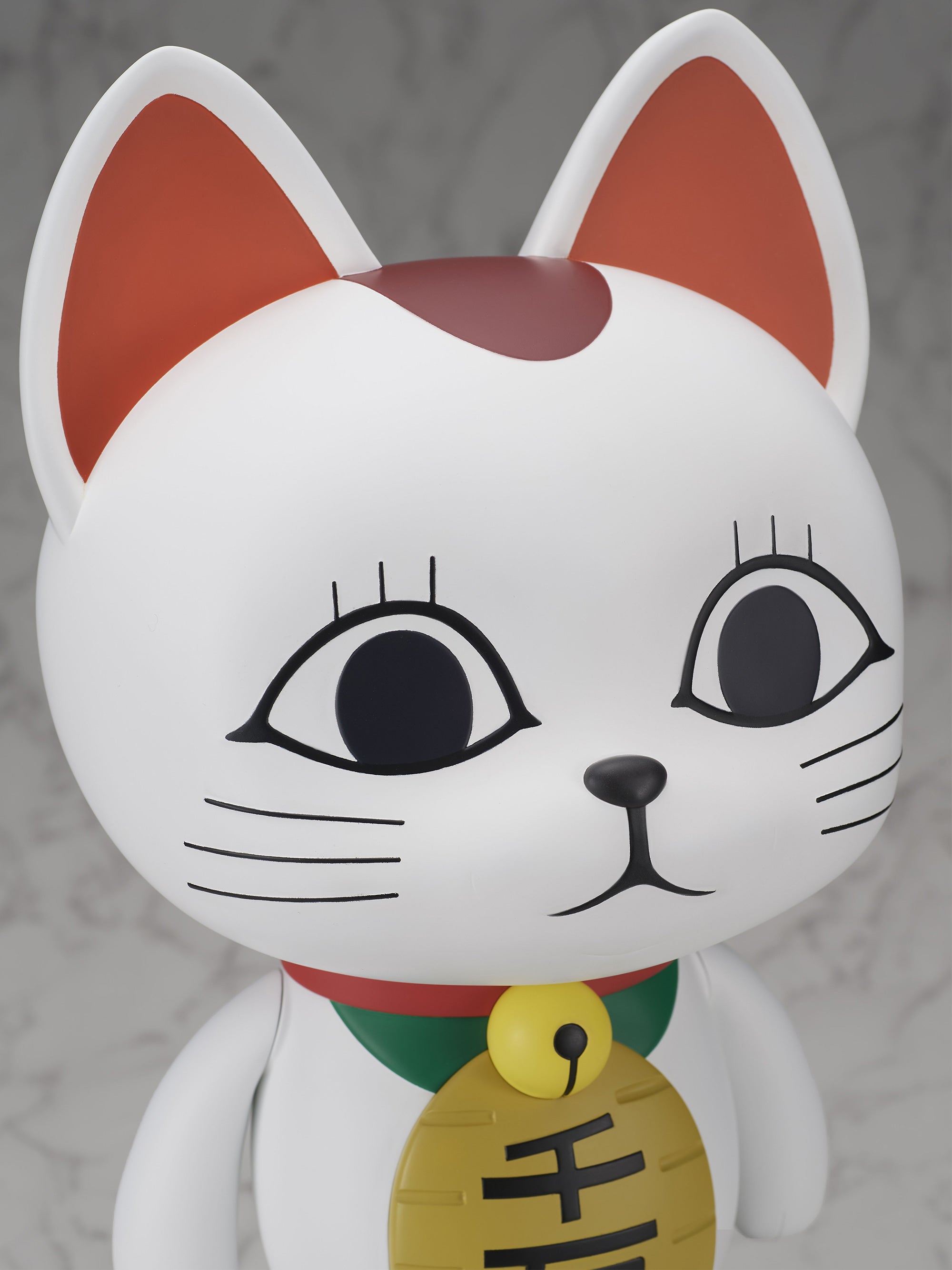 furyu-f-nex-turbo-oma-maneki-neko-sofubi-figur-1-1-40-cm image 6