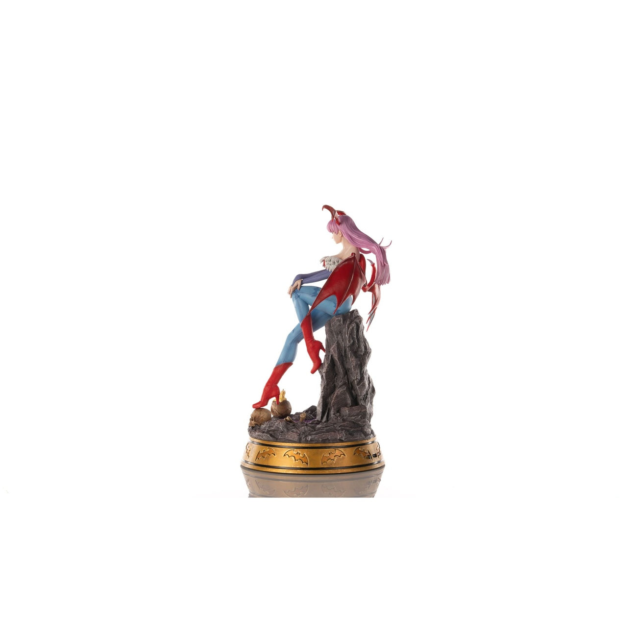figgyz-darkstalkers-morrigan-aensland-pvc-statue-player-2-25-cm image 4