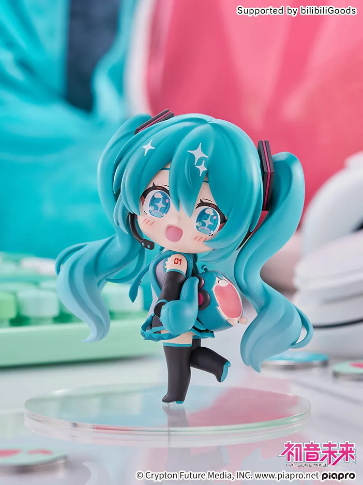 furyu-tenitol-hatsune-miku-uwa-tasche-mini-figur image 1