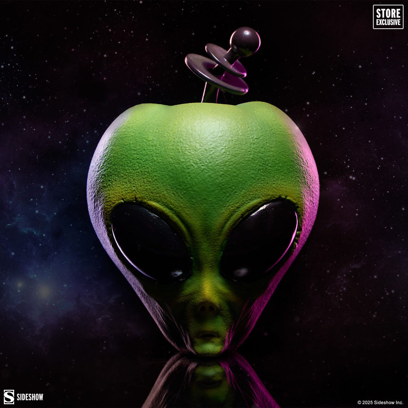 sideshow-originals-alien-apple-replik-apfel-gr-n image 2