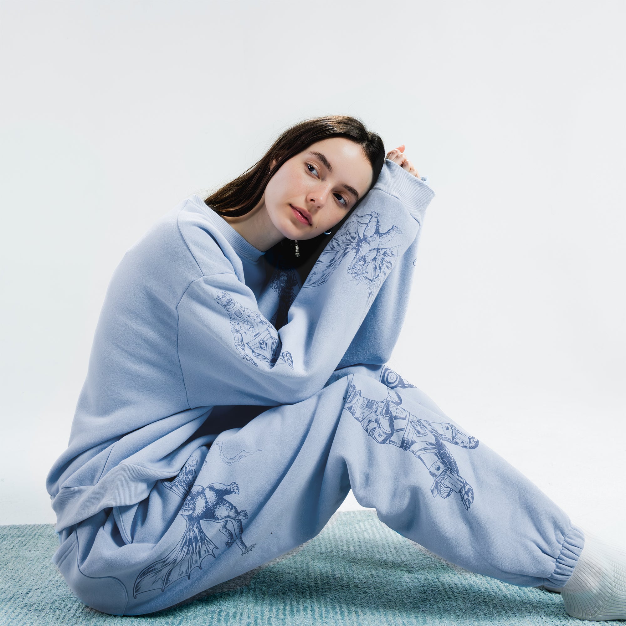 godzilla-kaiju-print-sweatshirt-blau-cropped-baumwolle image 6
