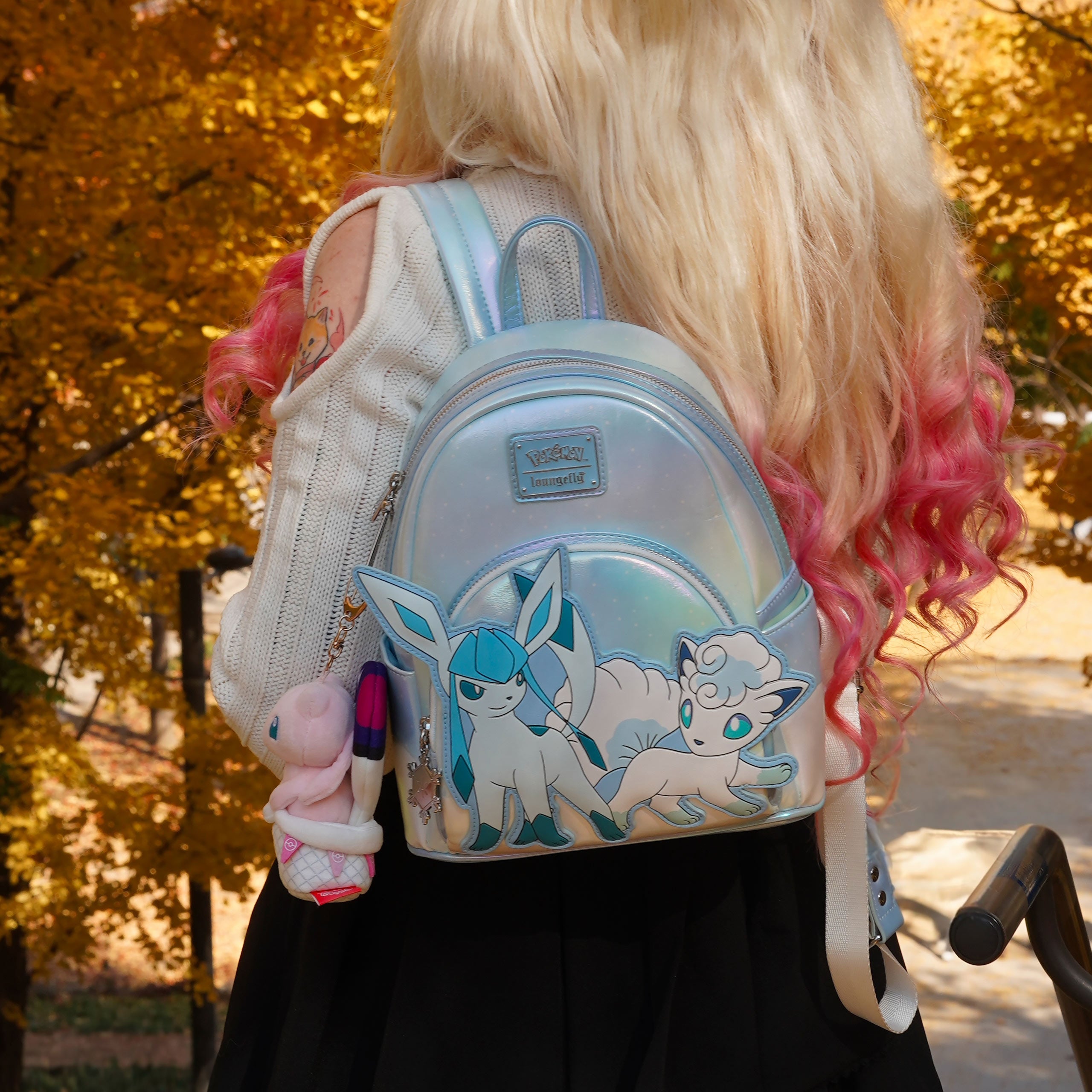 pok-mon-glaziola-vulpix-winter-mini-rucksack-23-cm-loungefly image 6