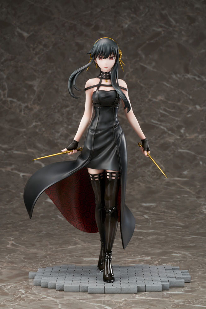 f-nex-yor-forger-1-7-figur-schwarzes-kleid-stilett image 1