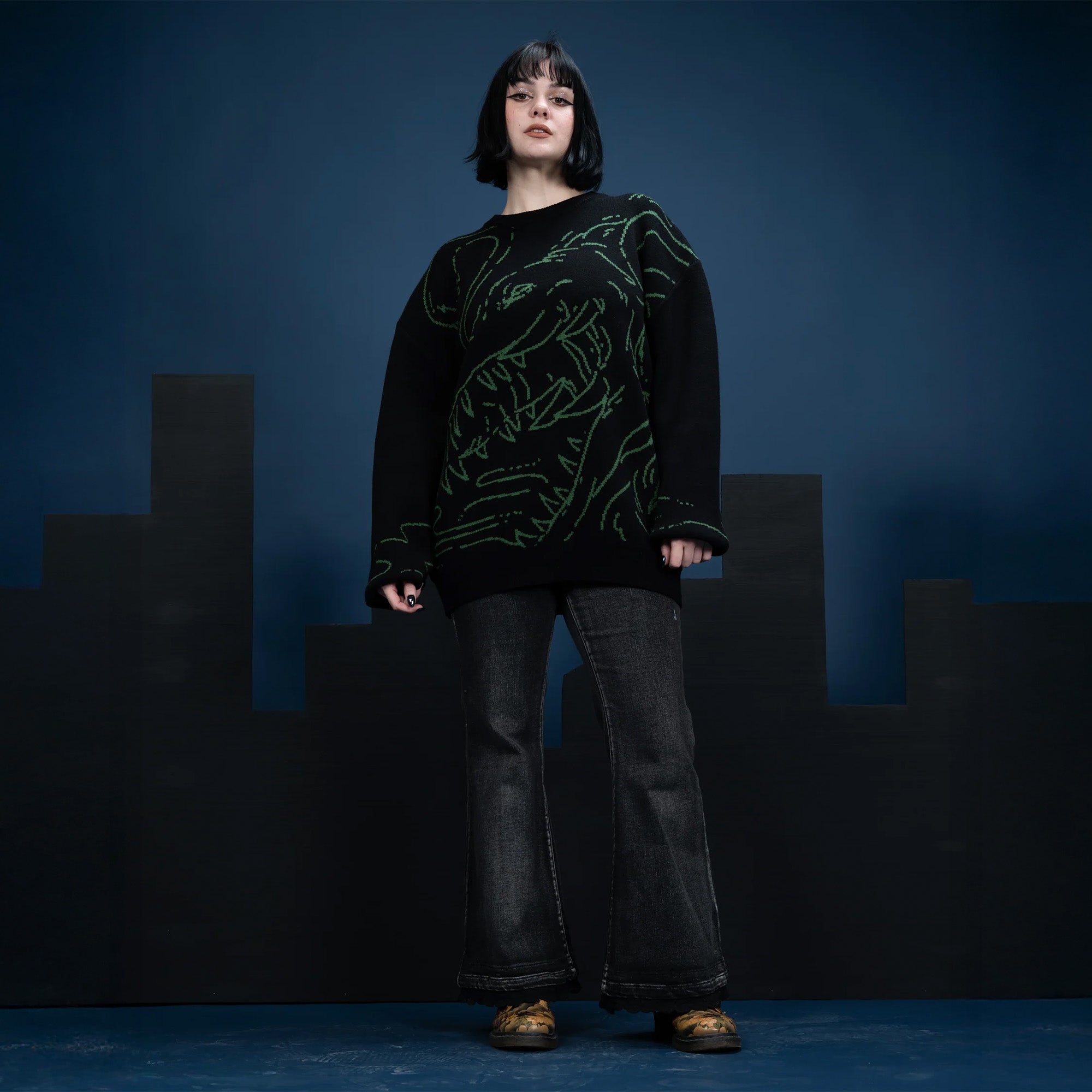biollante-sweater-pullover-schwarz-steady-hands-godzilla image 8