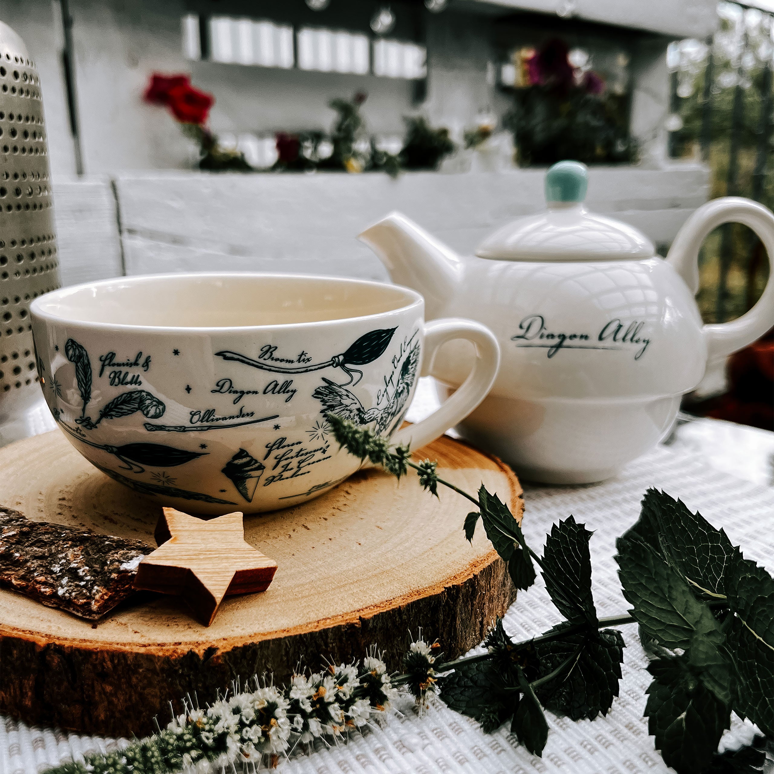 elbenwald-k-che-harry-potter-winkelgasse-teekanne-mit-tasse image 2