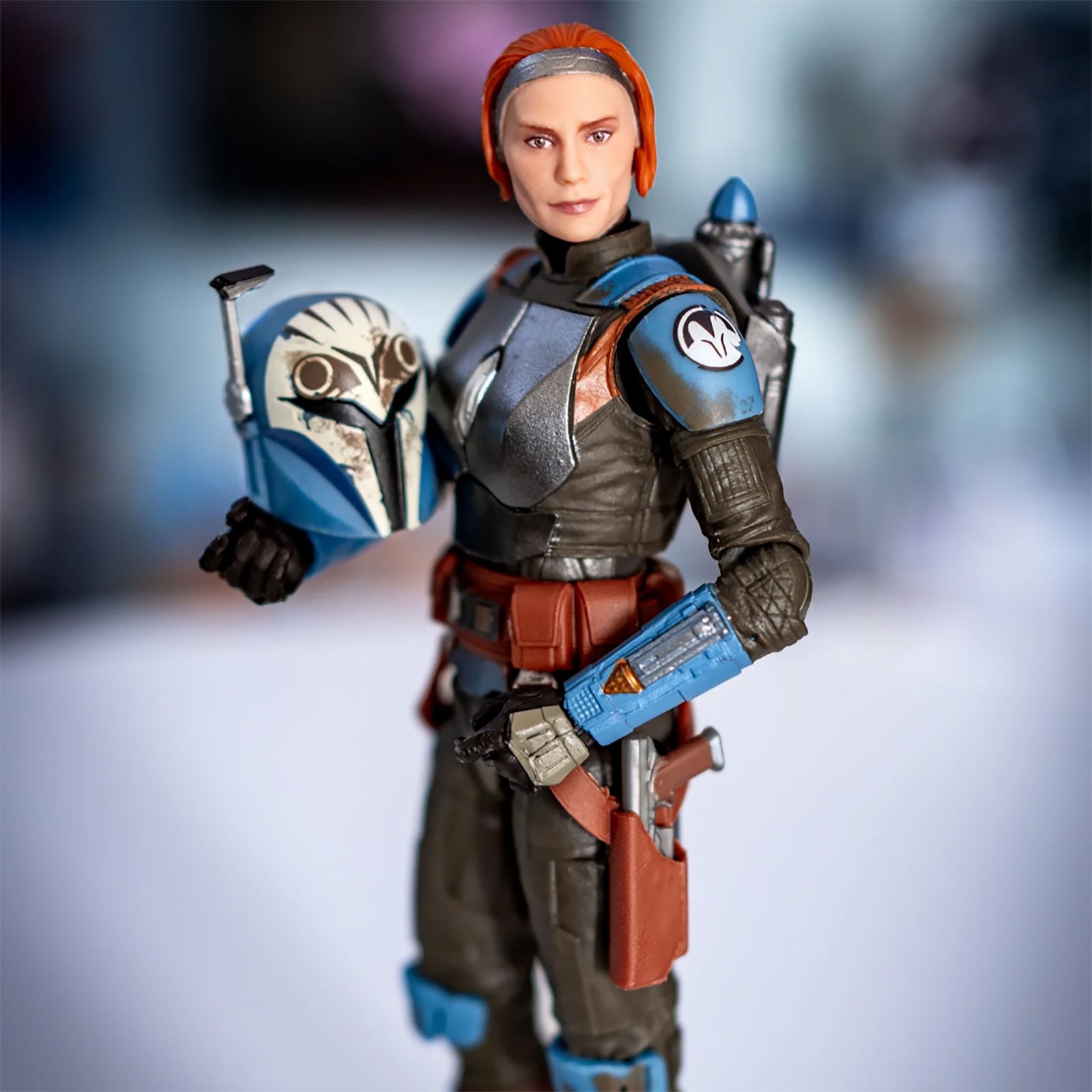 star-wars-black-series-bo-katan-kryze-actionfigur-15-cm-mit-helm image 2