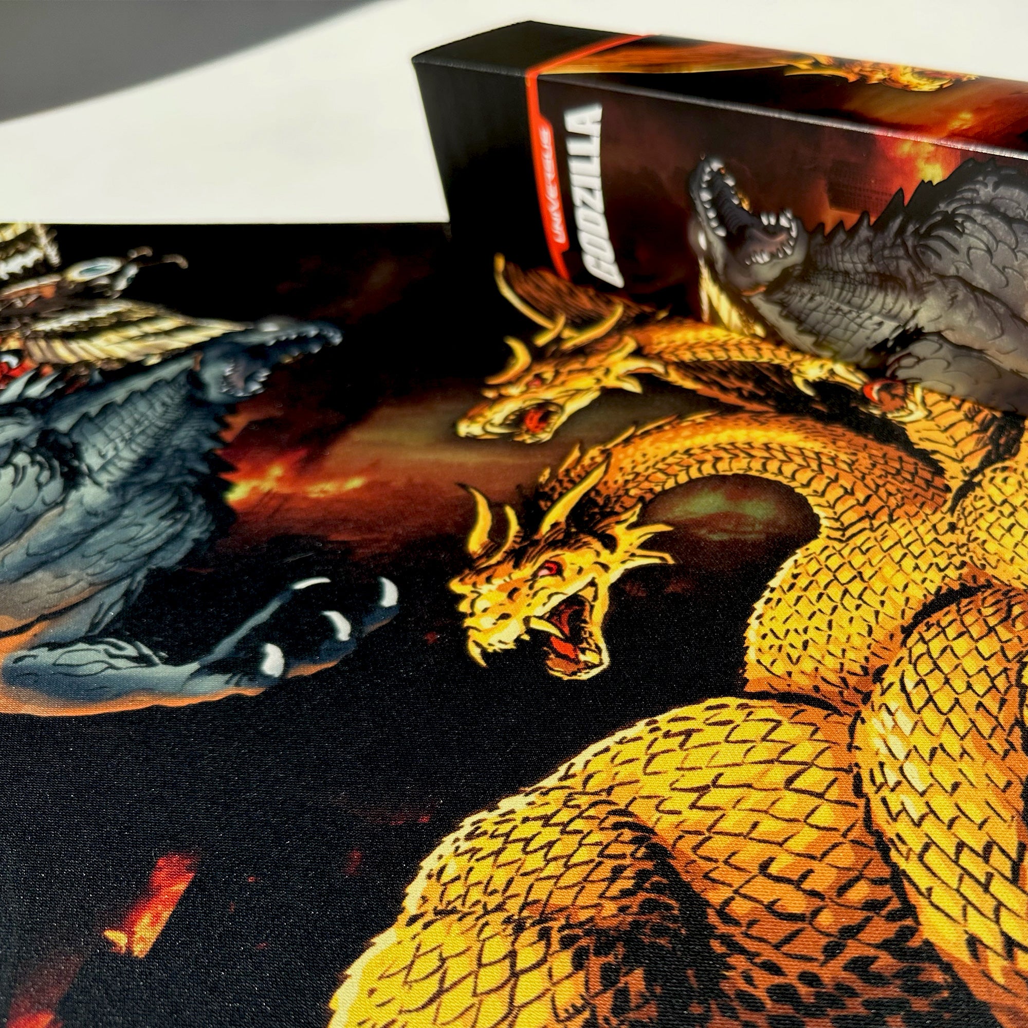 godzilla-home-games-four-kaiju-challenger-spielmatte-61x36cm image 3