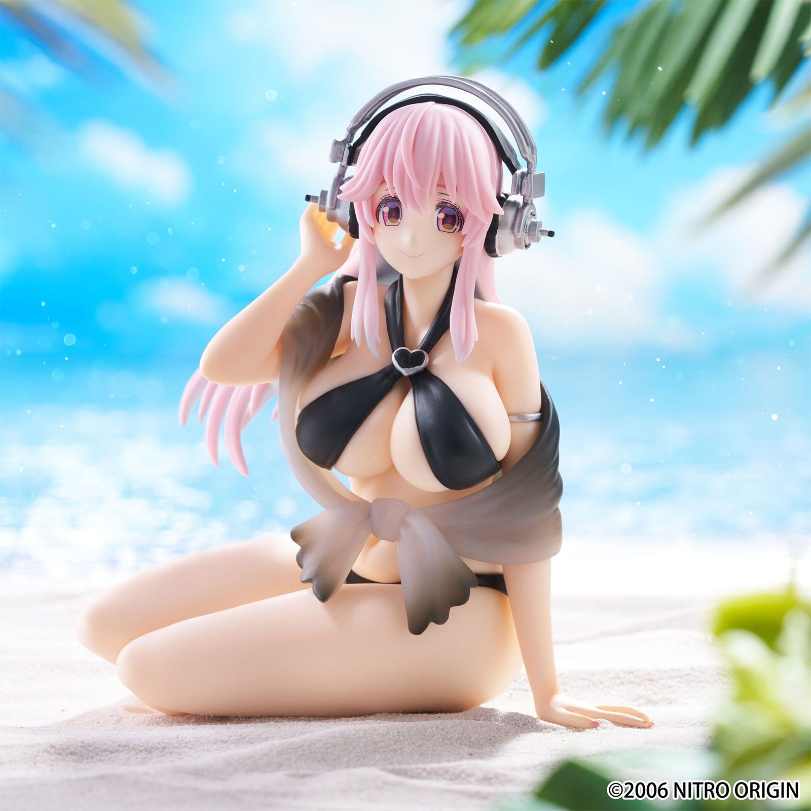 super-sonico-noodle-stopper-figur-swimsuit-black-10-cm image 1