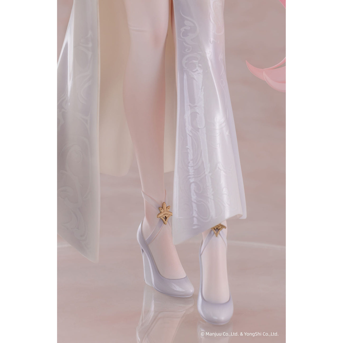 azur-lane-theseus-new-year-s-white-plumage-pvc-statue-1-6-figur image 2