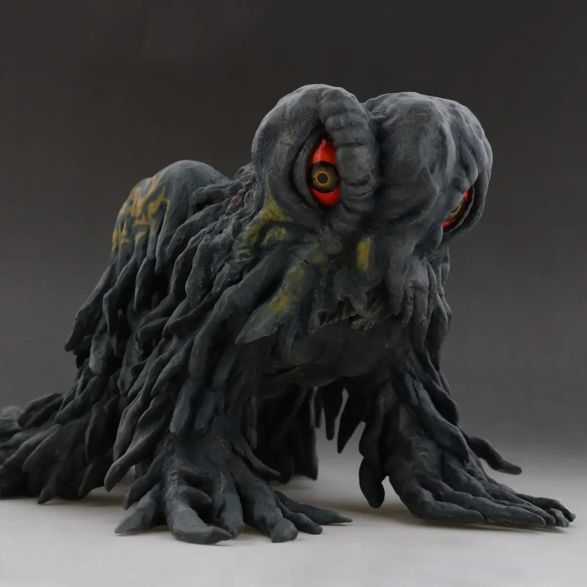 godzilla-giant-monster-series-hedorah-landing-figur-vinyl image 6