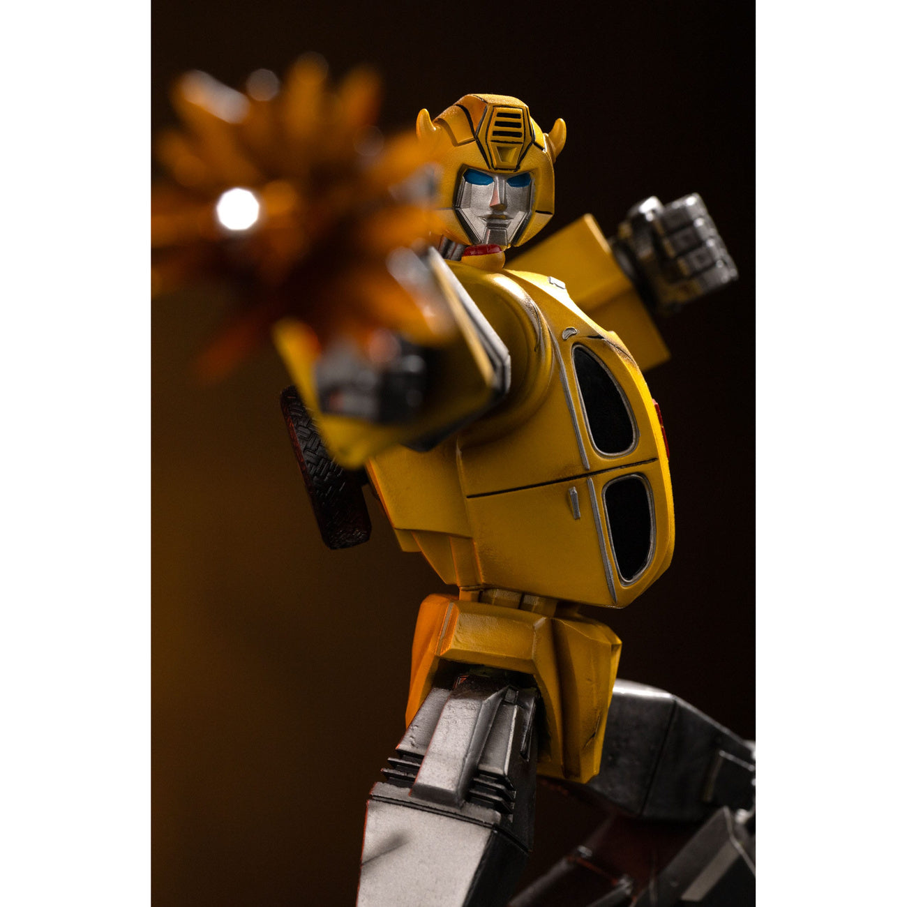transformers-demi-art-scale-bumblebee-statue-30-cm-1-20 image 7