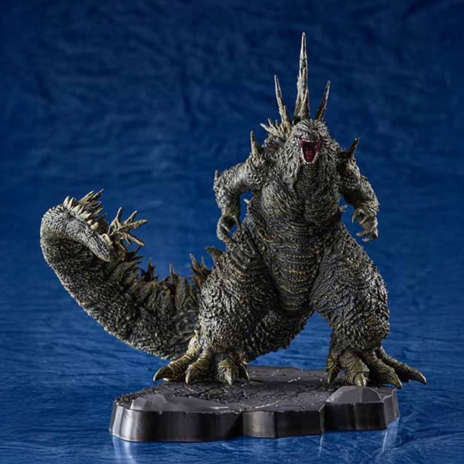 godzilla-collectibles-desktop-monster-2026-figur-schwarz image 2