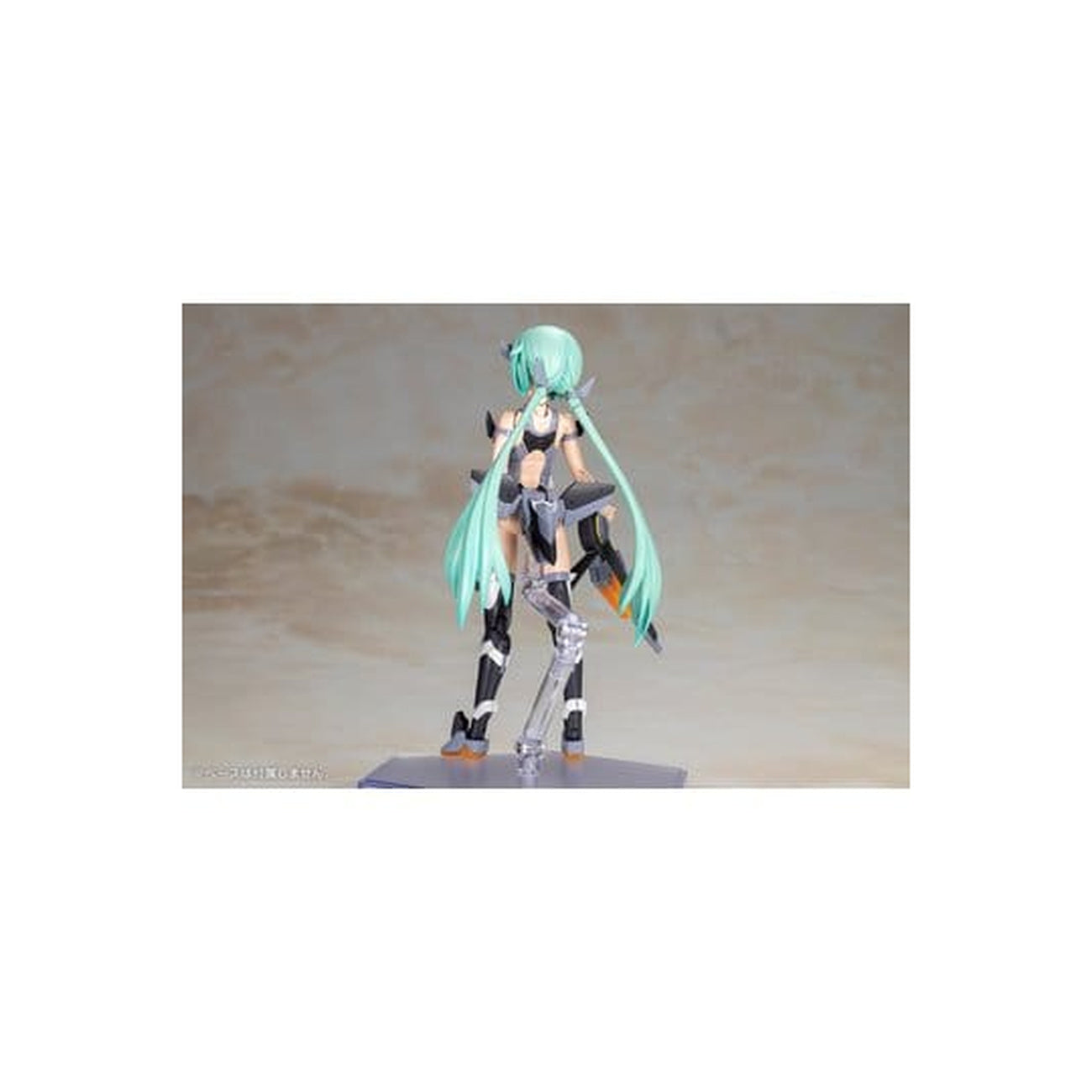 frame-arms-girl-stylet-swimsuit-low-model-kit-bausatz image 4