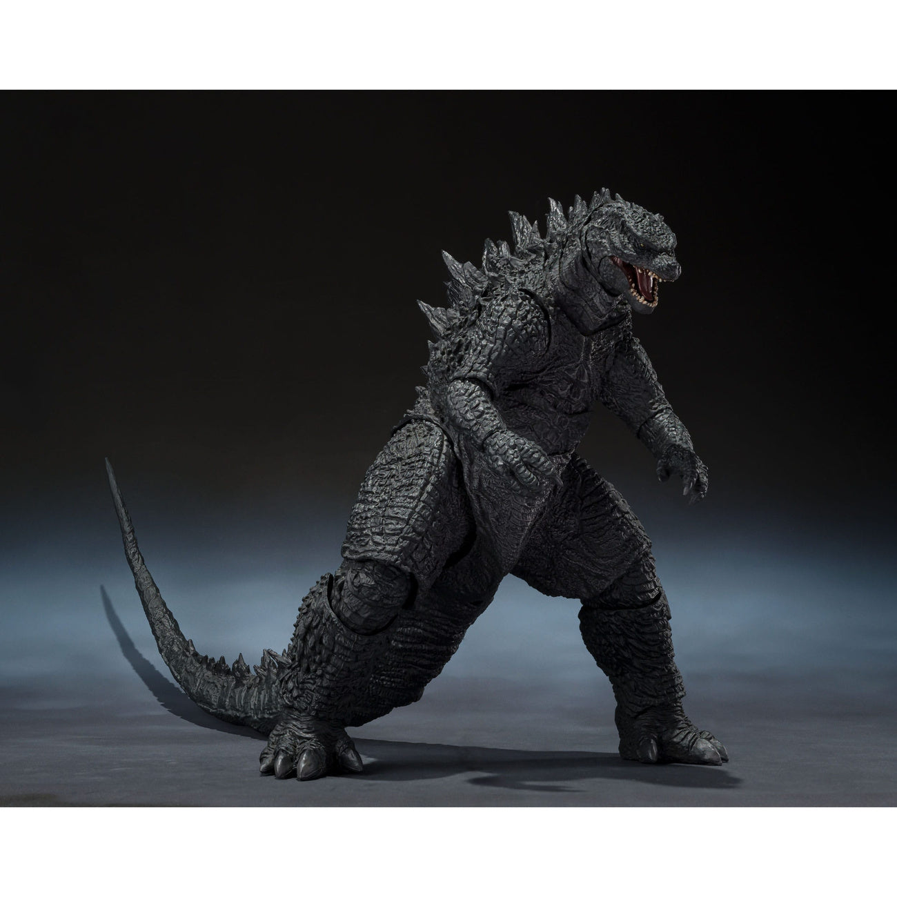 godzilla-2014-s-h-monsterarts-actionfigur-movie-bandai image 1