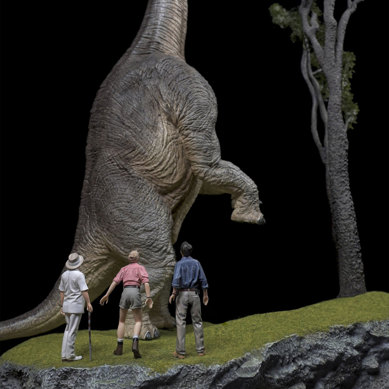 jurassic-park-demi-art-scale-statue-1-10-resin-mit-base image 8