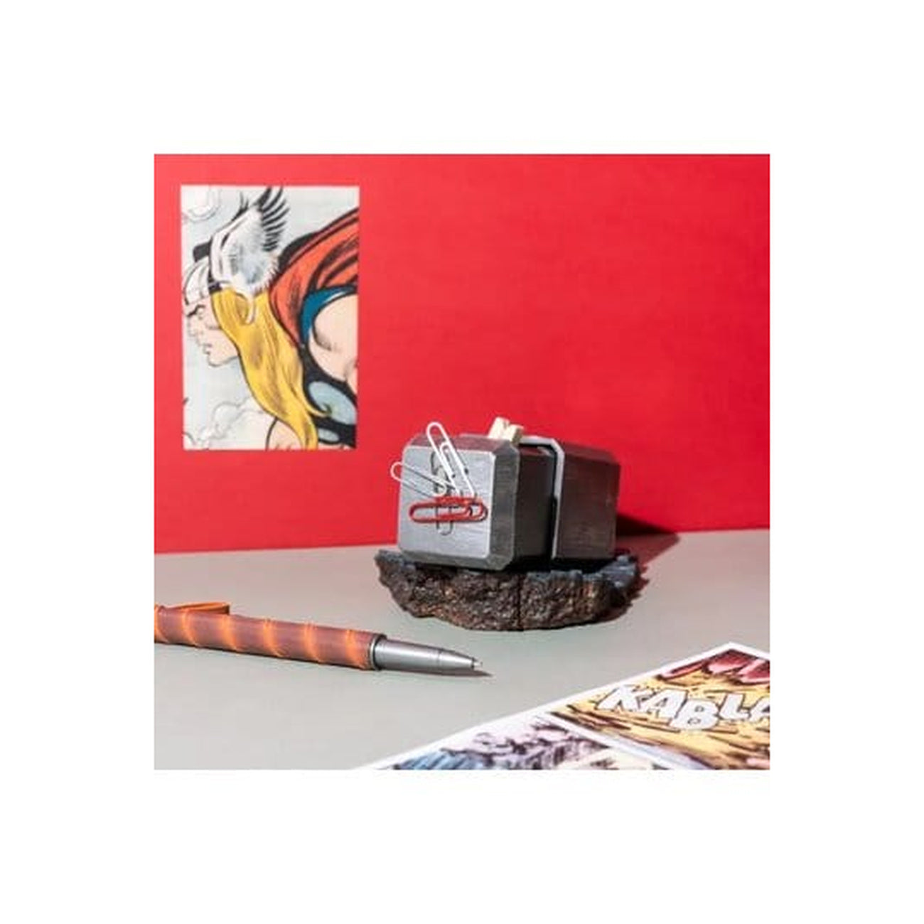 marvel-thor-hammer-stift-mit-halter-schreibset-schwarz image 2