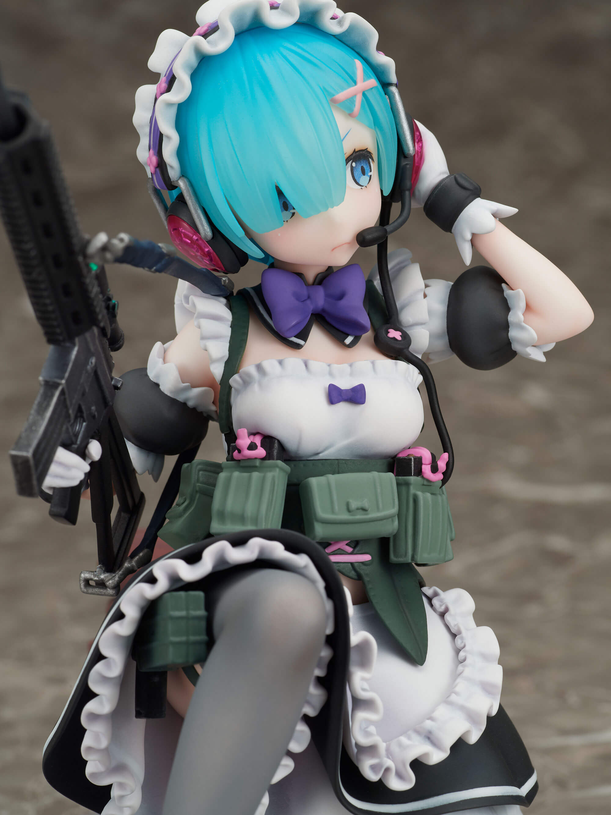 furyu-f-nex-rem-military-1-7-figur-maid-re-zero image 5