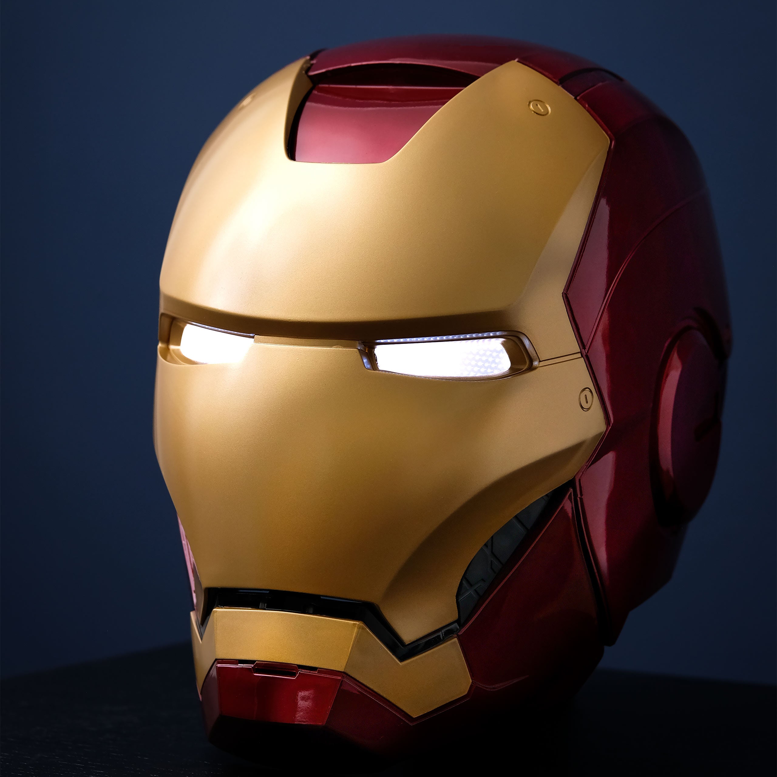 marvel-legends-iron-man-elektronischer-helm-replik-sammler image 2