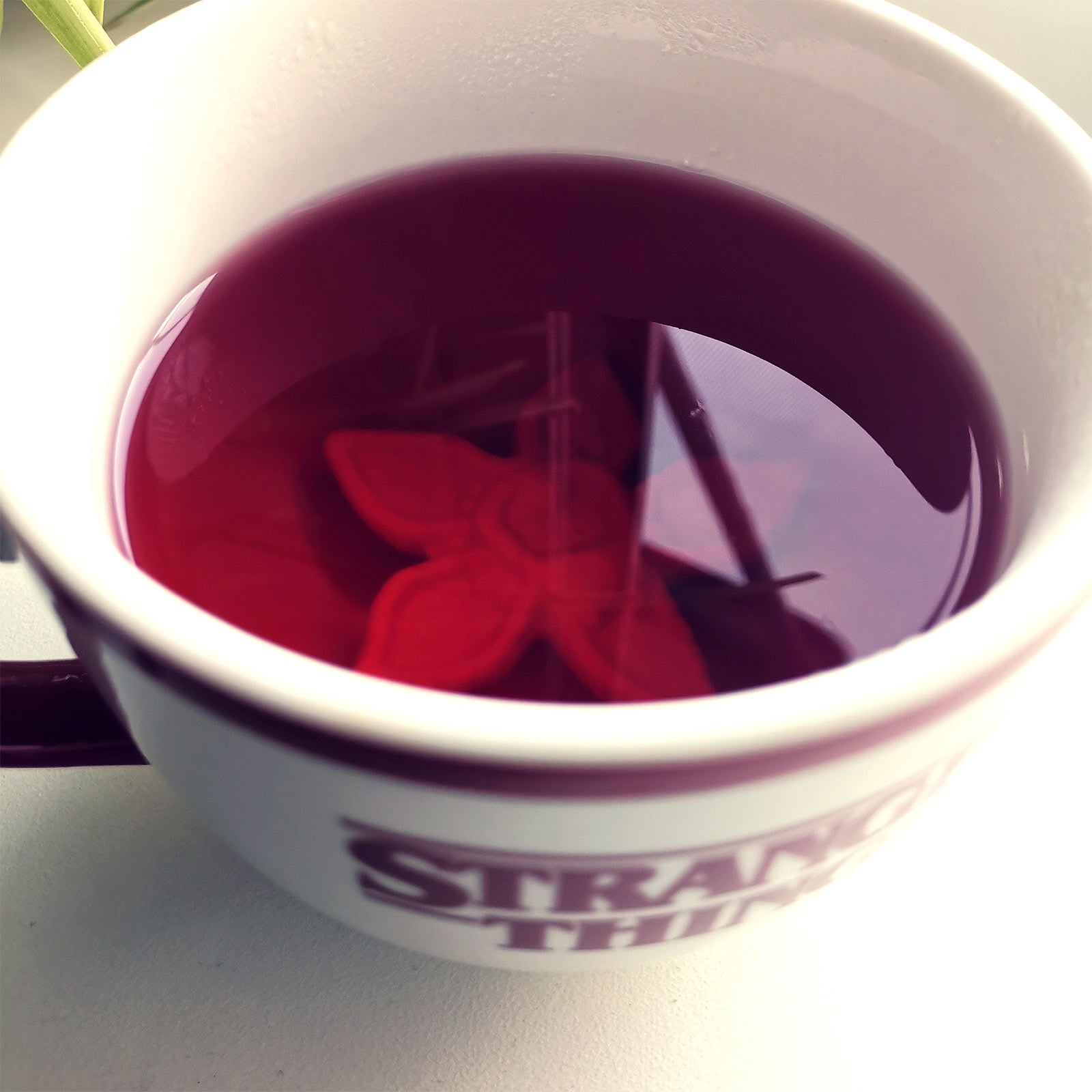 stranger-things-demogorgon-3d-tasse-500-ml-wei image 3