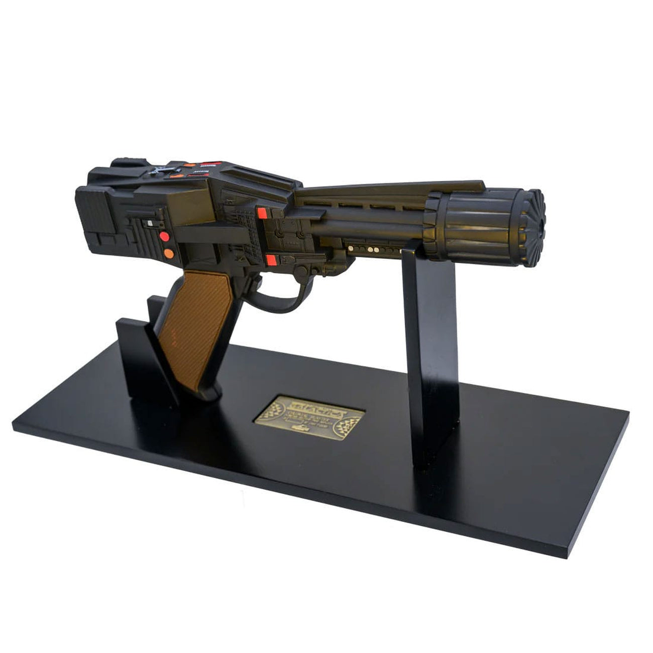 battlestar-galactica-colonial-blaster-prop-replik-1-1 image 1