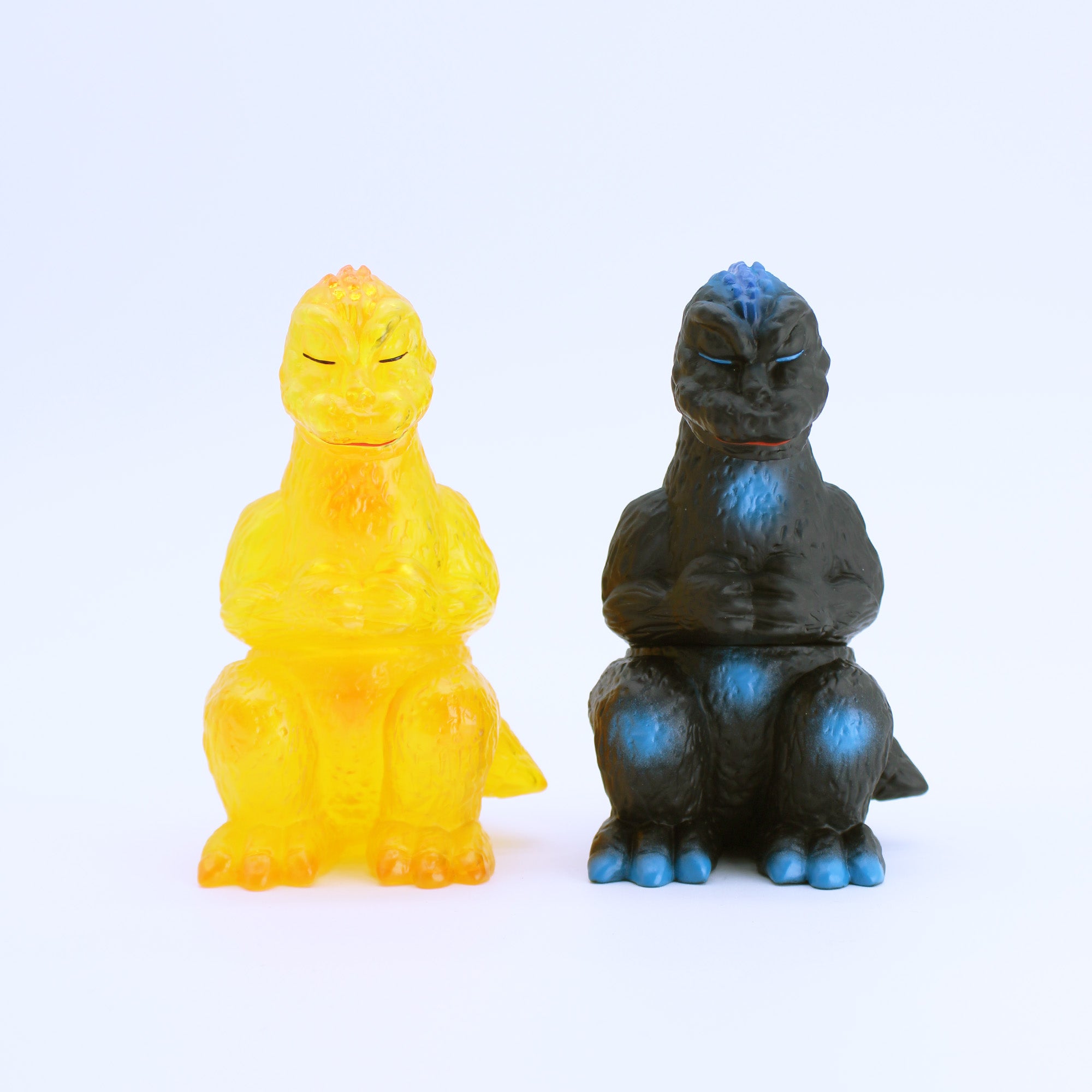 godzilla-vinyl-wars-midnight-nap-sofubi-figur-schwarz image 6