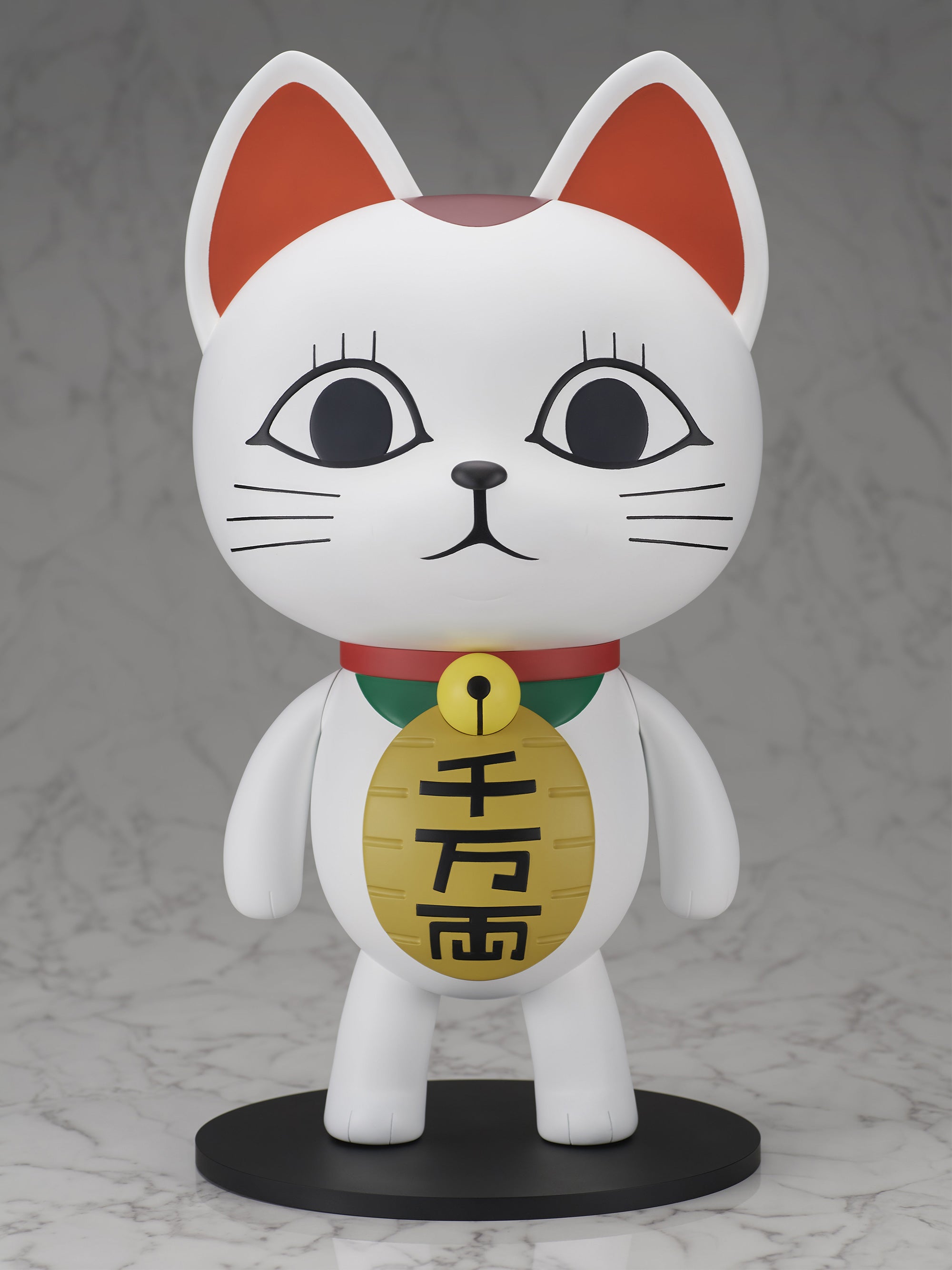 furyu-f-nex-turbo-oma-maneki-neko-sofubi-figur-1-1-40-cm image 1