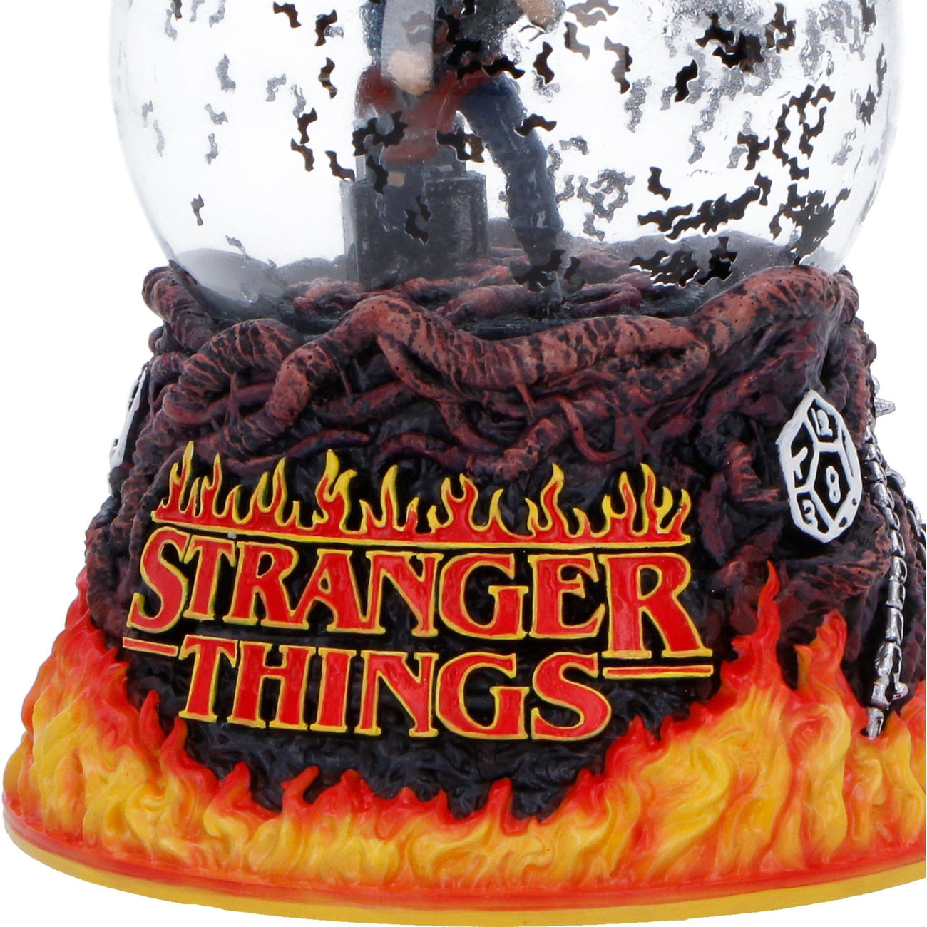 stranger-things-eddie-s-sacrifice-schneekugel-14-cm image 5