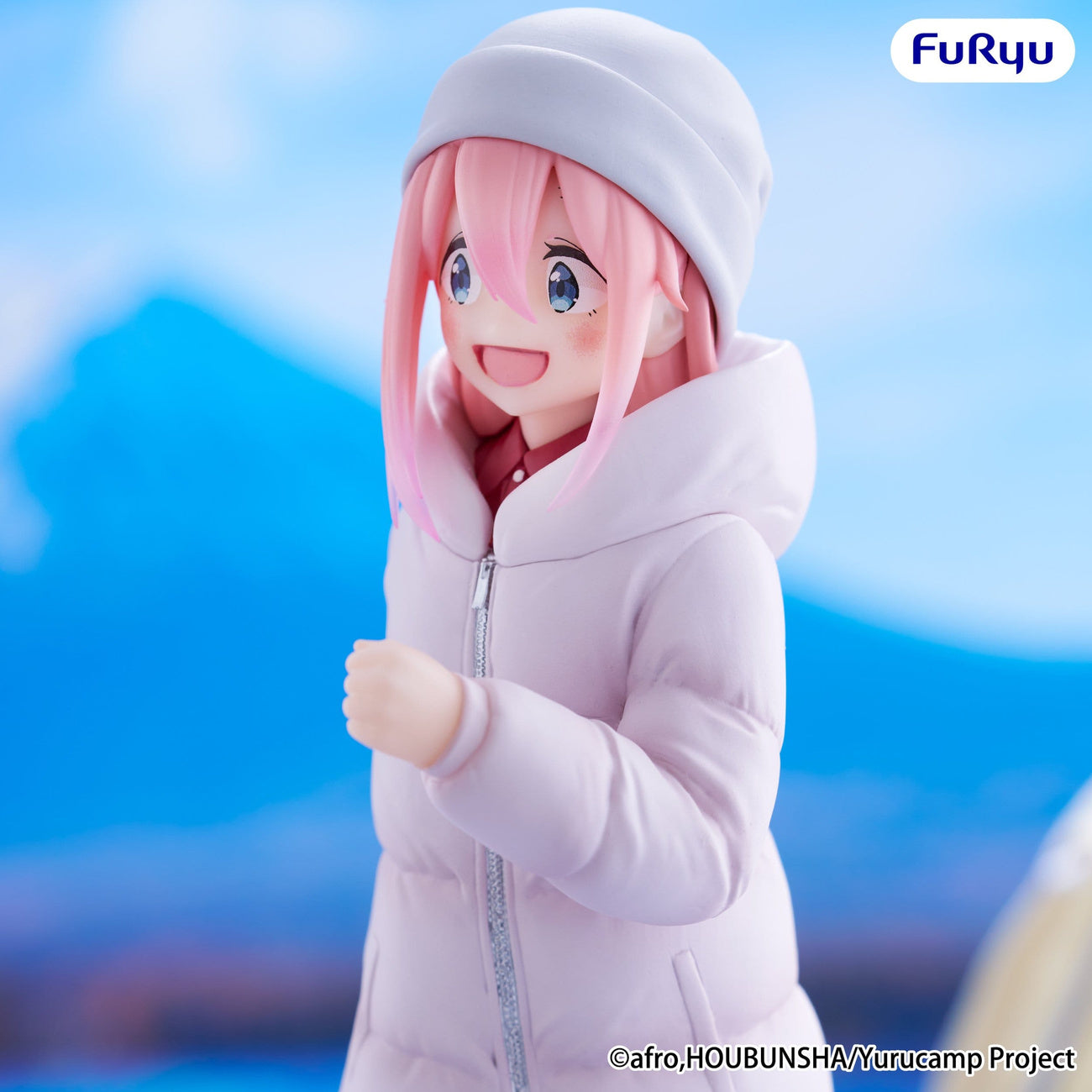 elbenwald-laid-back-camp-season-3-nadeshiko-pvc-statue image 5