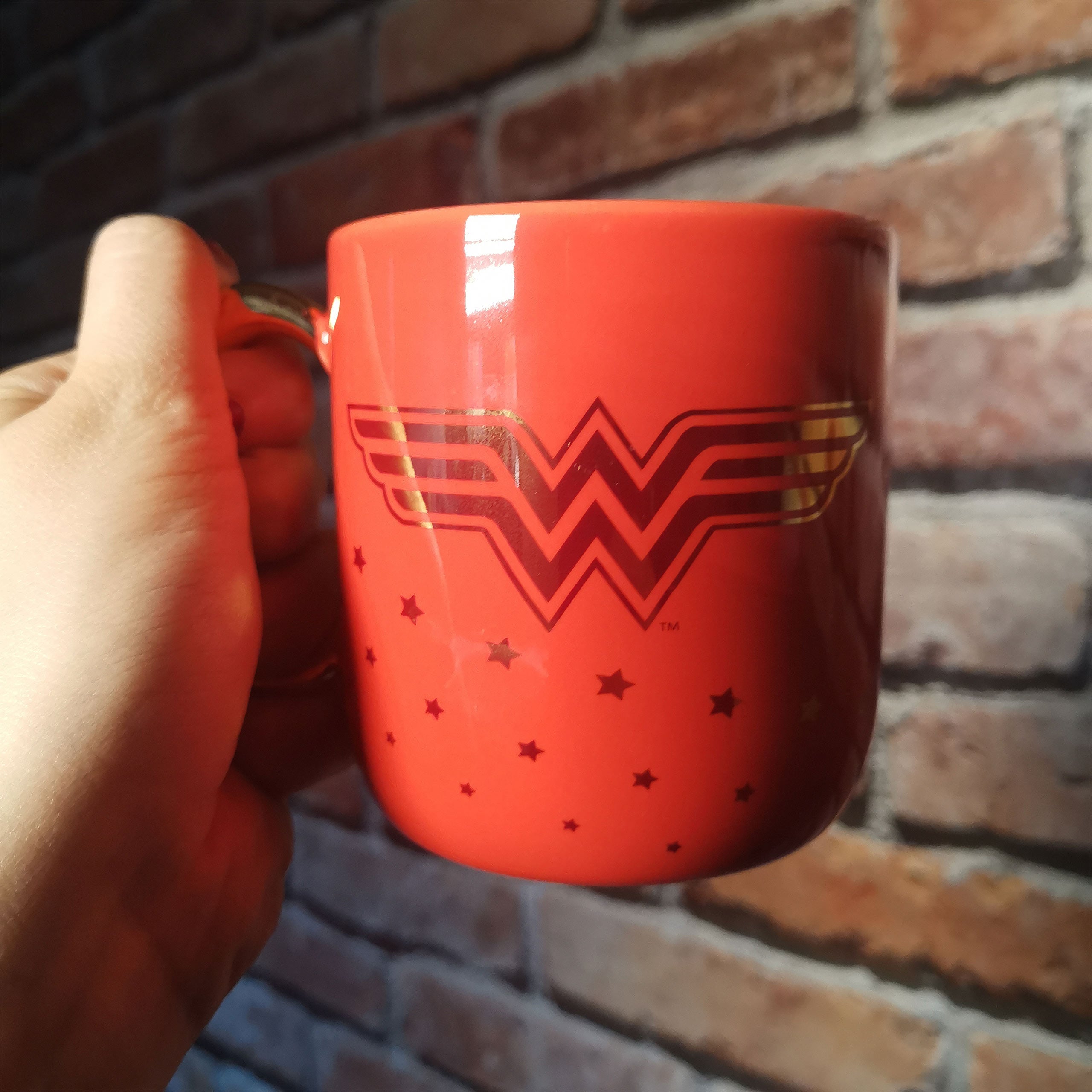 dc-comics-wonder-woman-stronger-than-you-think-tasse-310-ml-tiara-henkel image 4