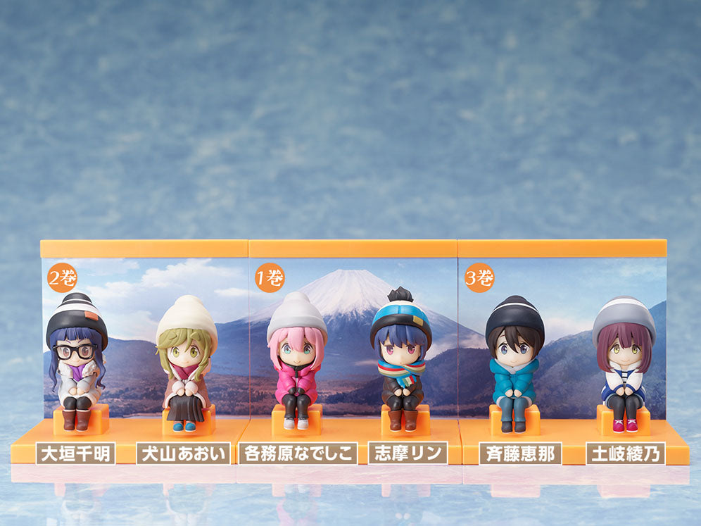 furyu-yuru-camp-season-2-vol-3-blu-ray-mit-minifigur image 4