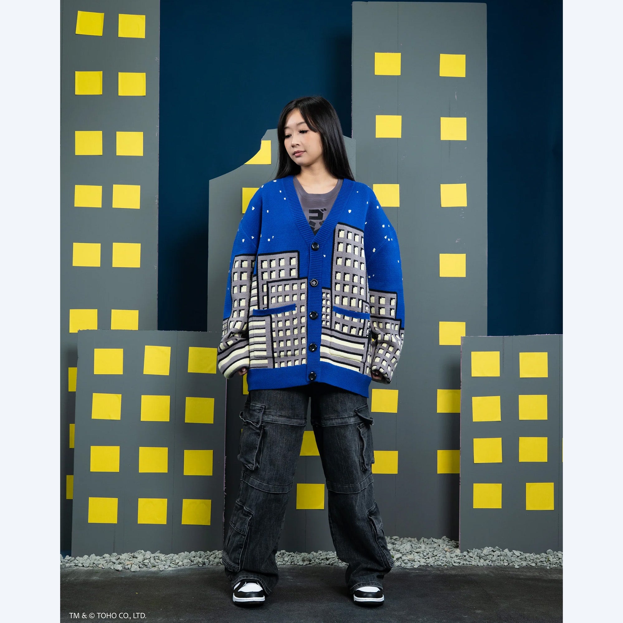 godzilla-cityscape-cardigan-strickjacke-gr-e-m-l image 6