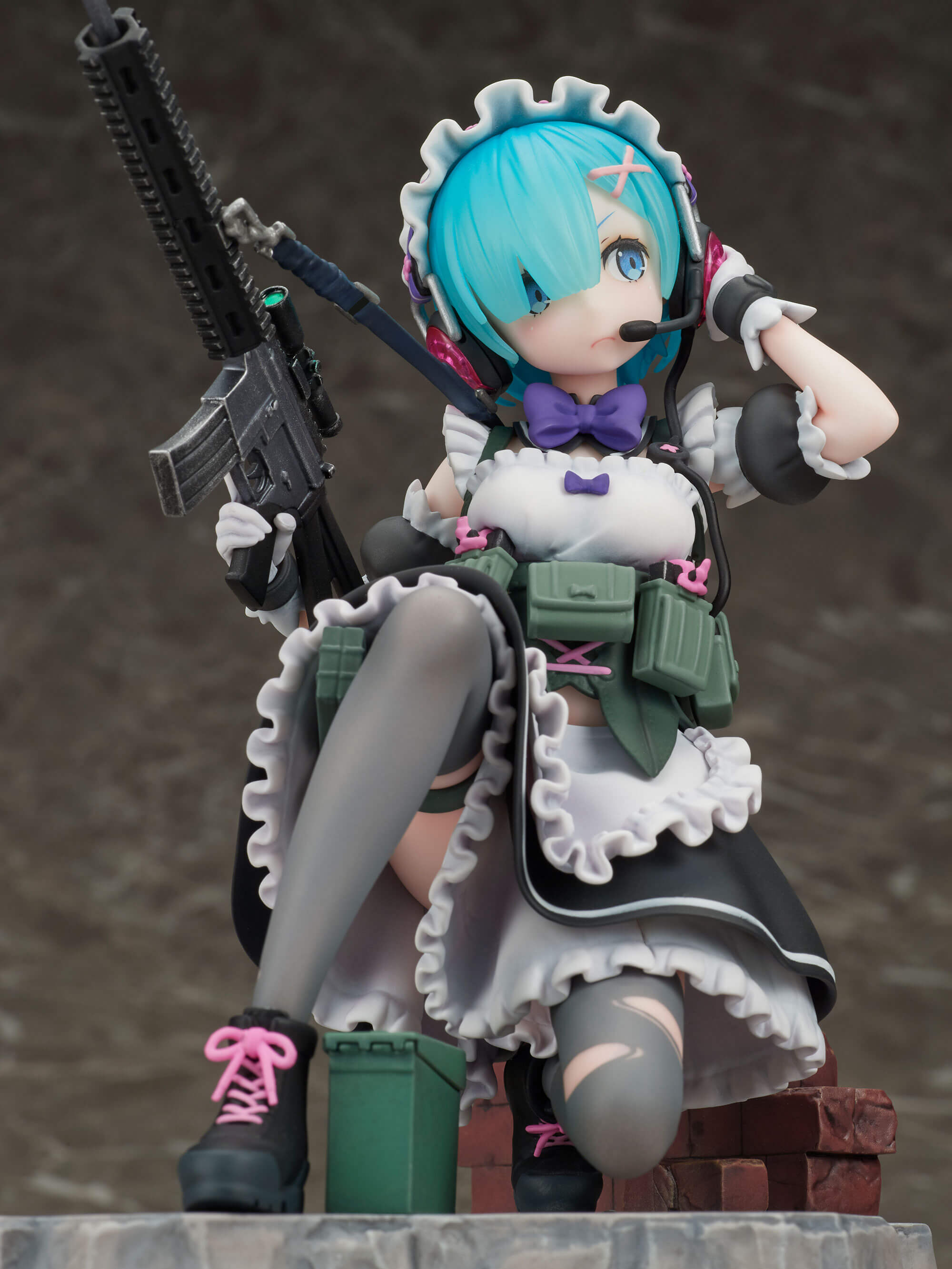 furyu-f-nex-rem-military-1-7-figur-maid-re-zero image 8