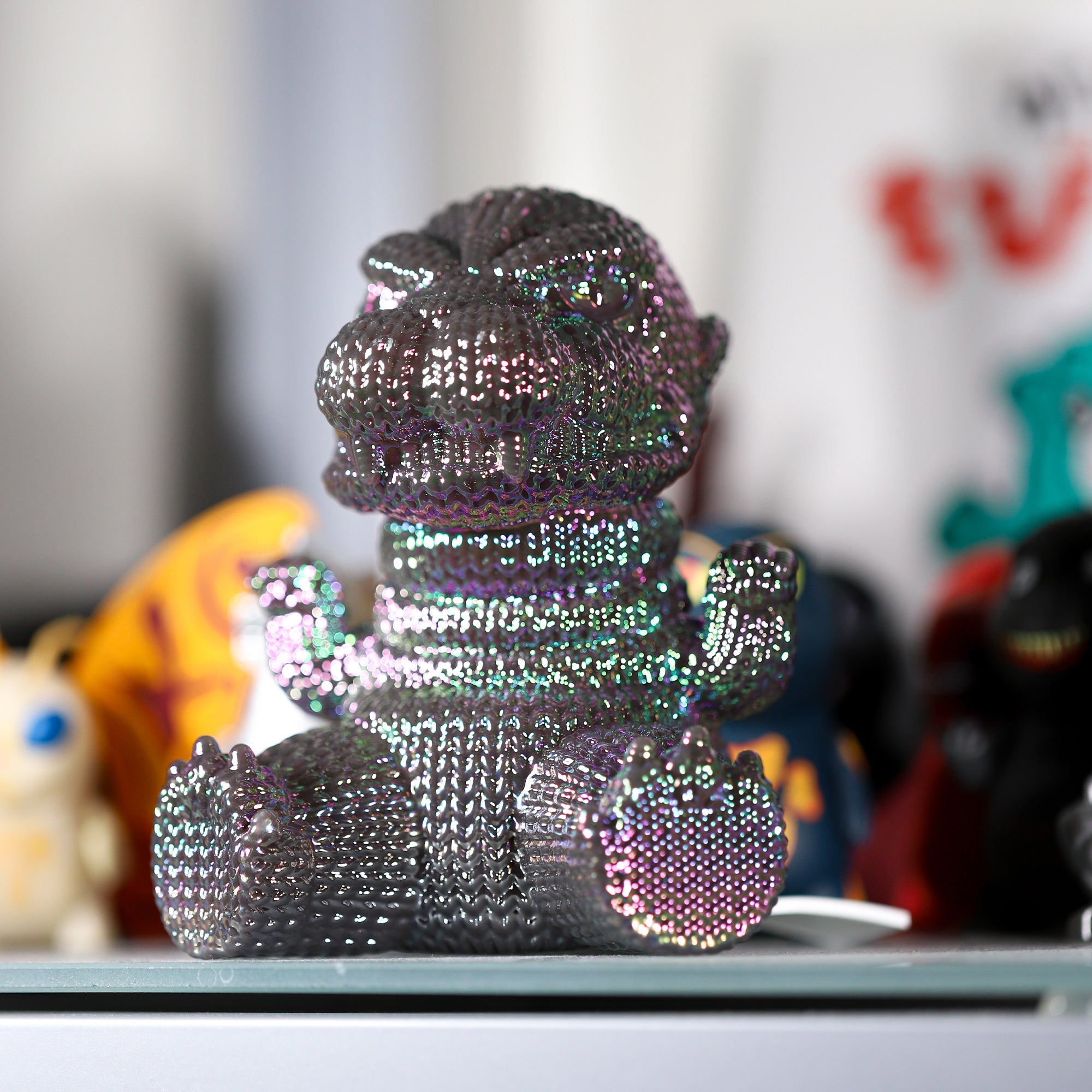 godzilla-handmade-by-robots-oil-slick-vinylfigur-13cm image 3