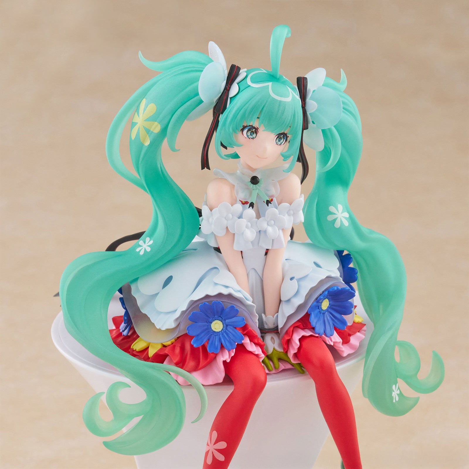 hatsune-miku-japan-live-tour-2025-noodle-stopper-figur-blooming-version-14cm image 2