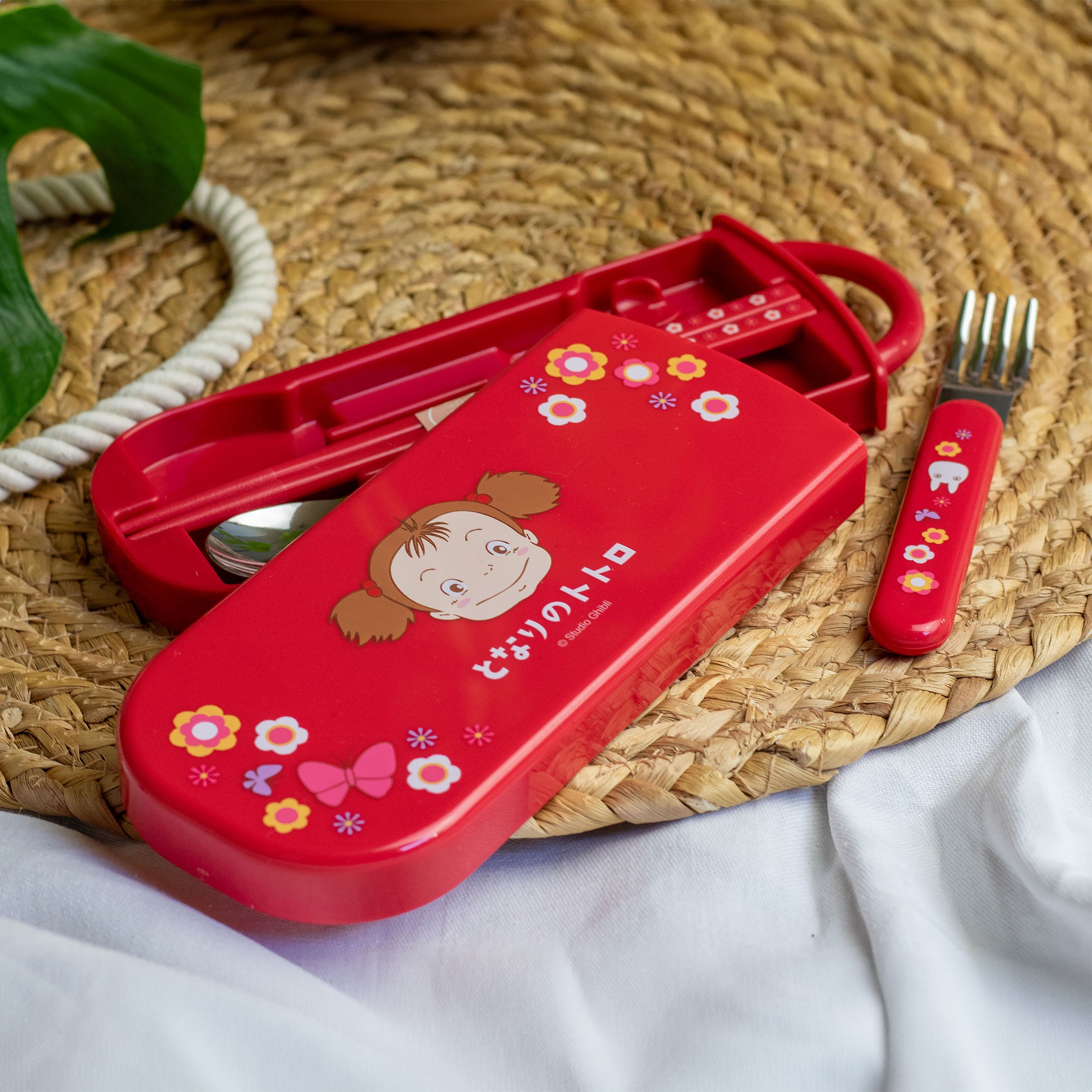 studio-ghibli-totoro-mei-red-besteck-set-3-teilig-mit-box image 1