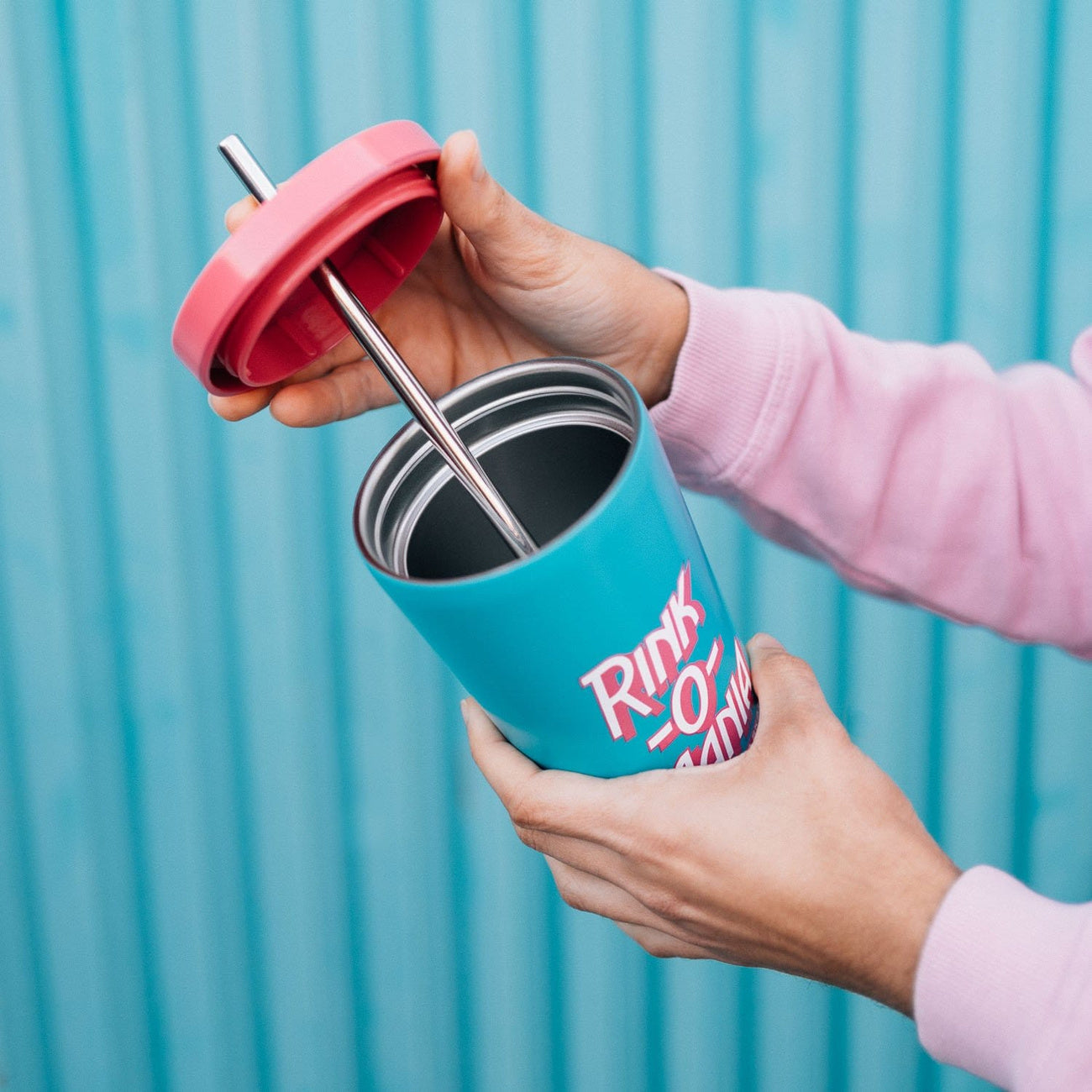 stranger-things-rink-o-mania-becher-strohhalm-550-ml image 3