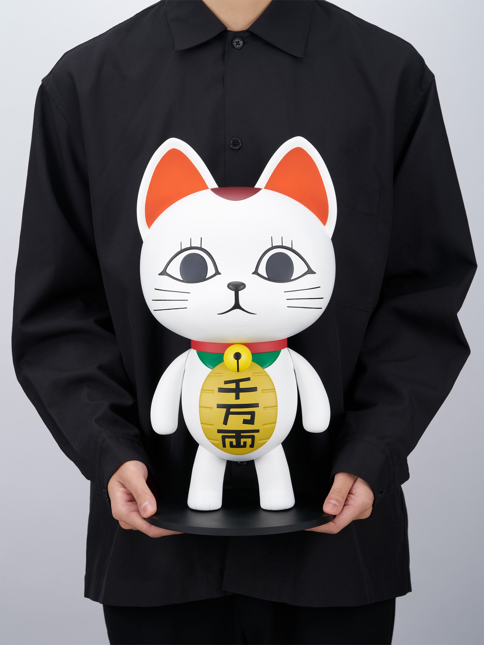 furyu-f-nex-turbo-oma-maneki-neko-sofubi-figur-1-1-40-cm image 8