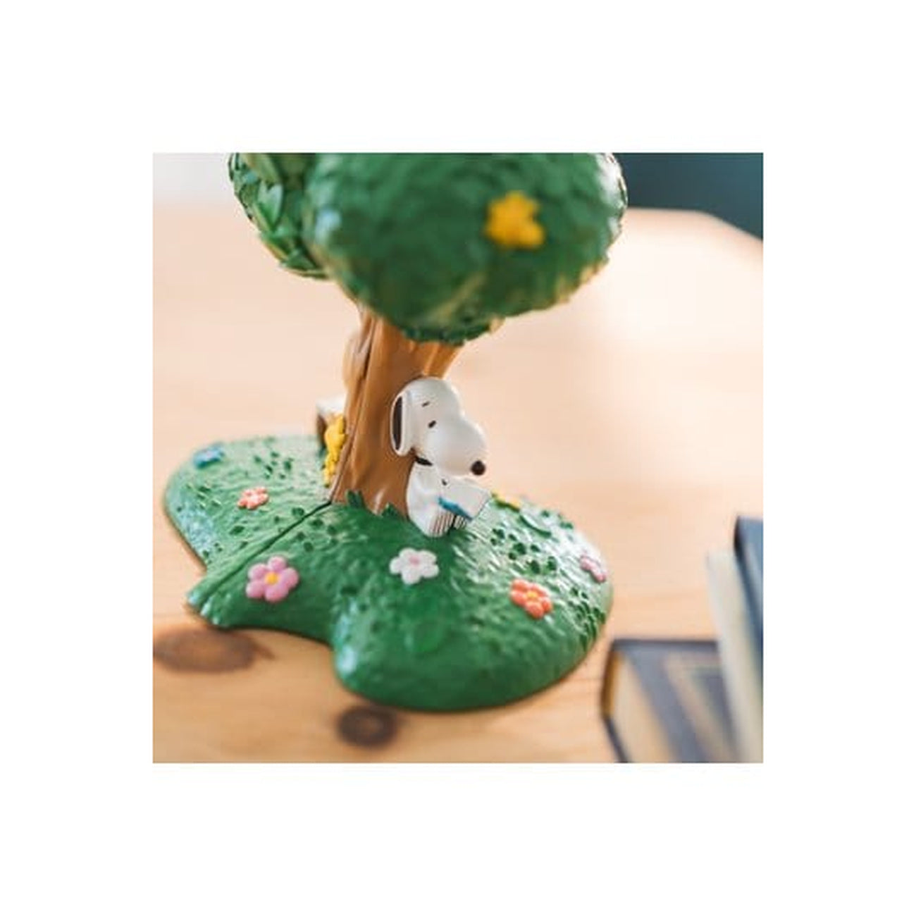 elbenwald-snoopy-buchst-tzen-16-cm-harz-handbemalt-peanuts image 6