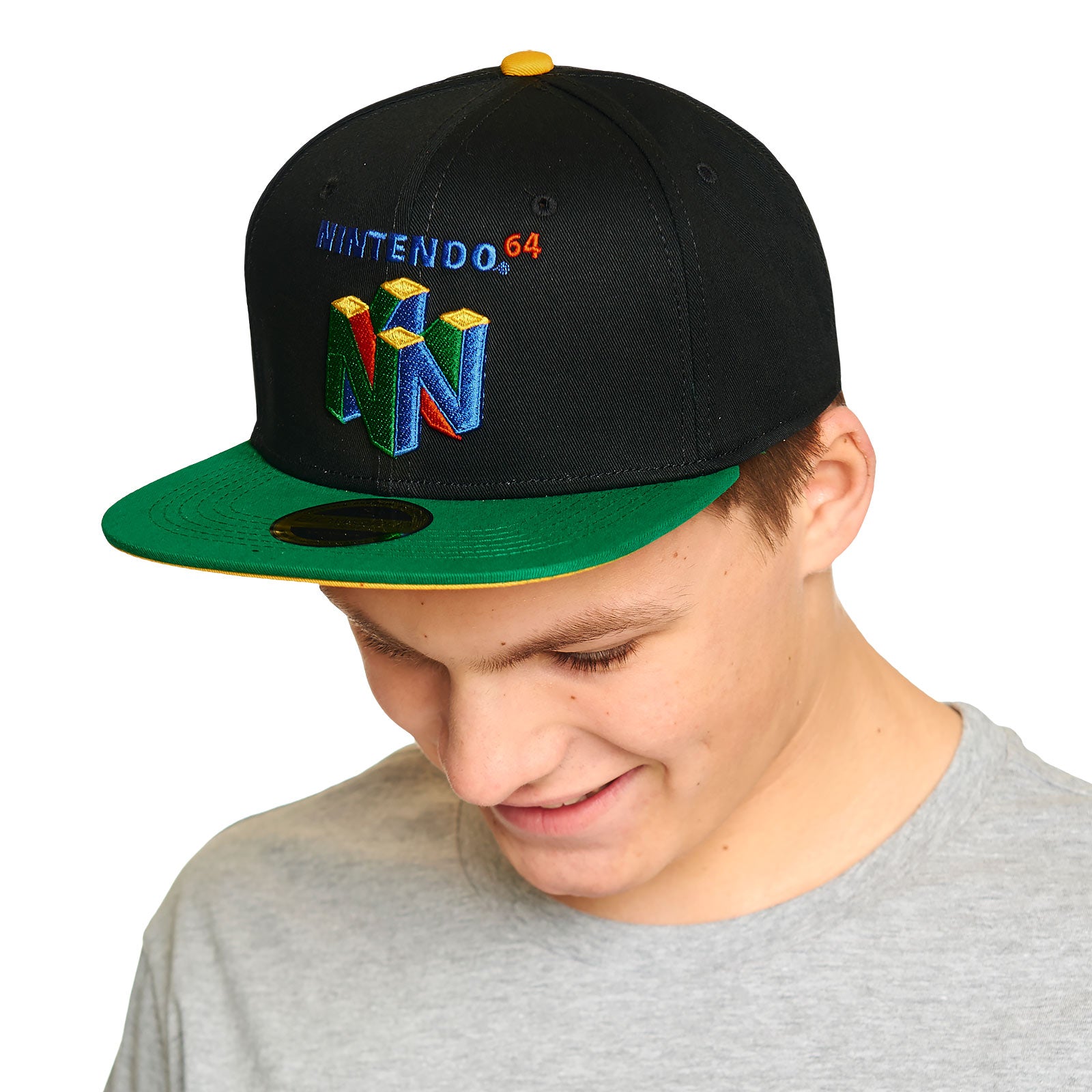 nintendo-n64-logo-snapback-cap-schwarz image 5